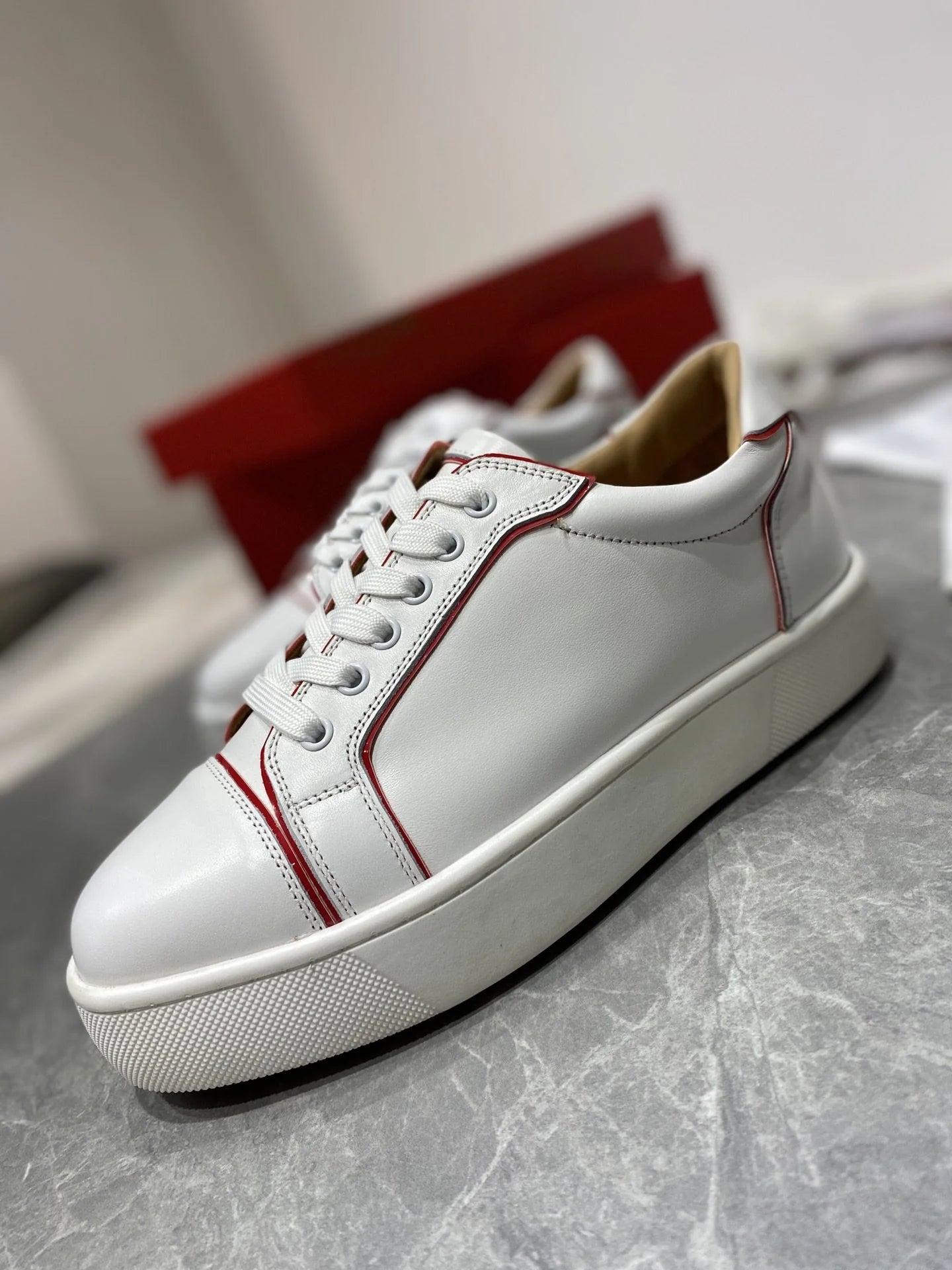 CL SNEAKER