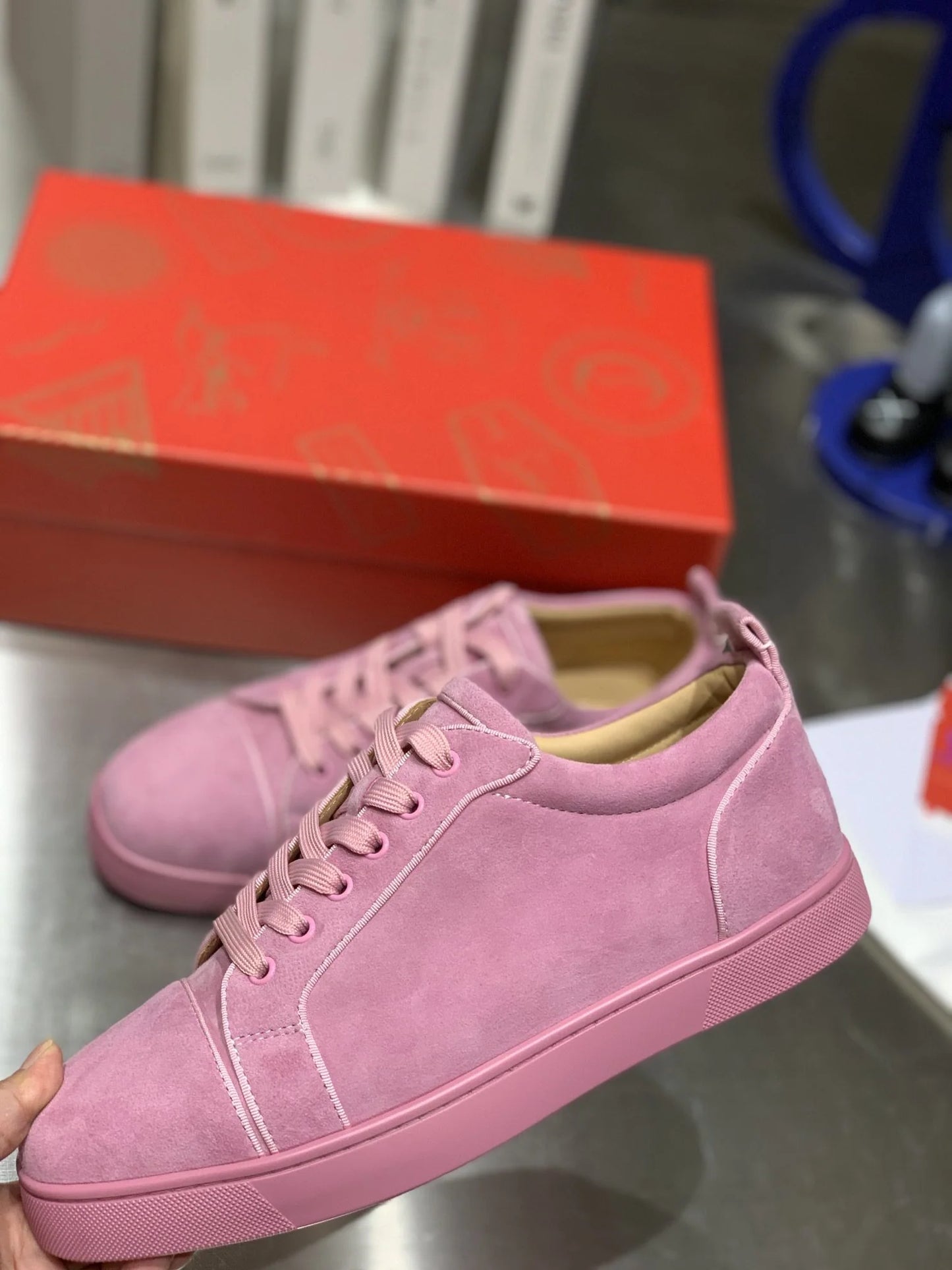 CL SNEAKER