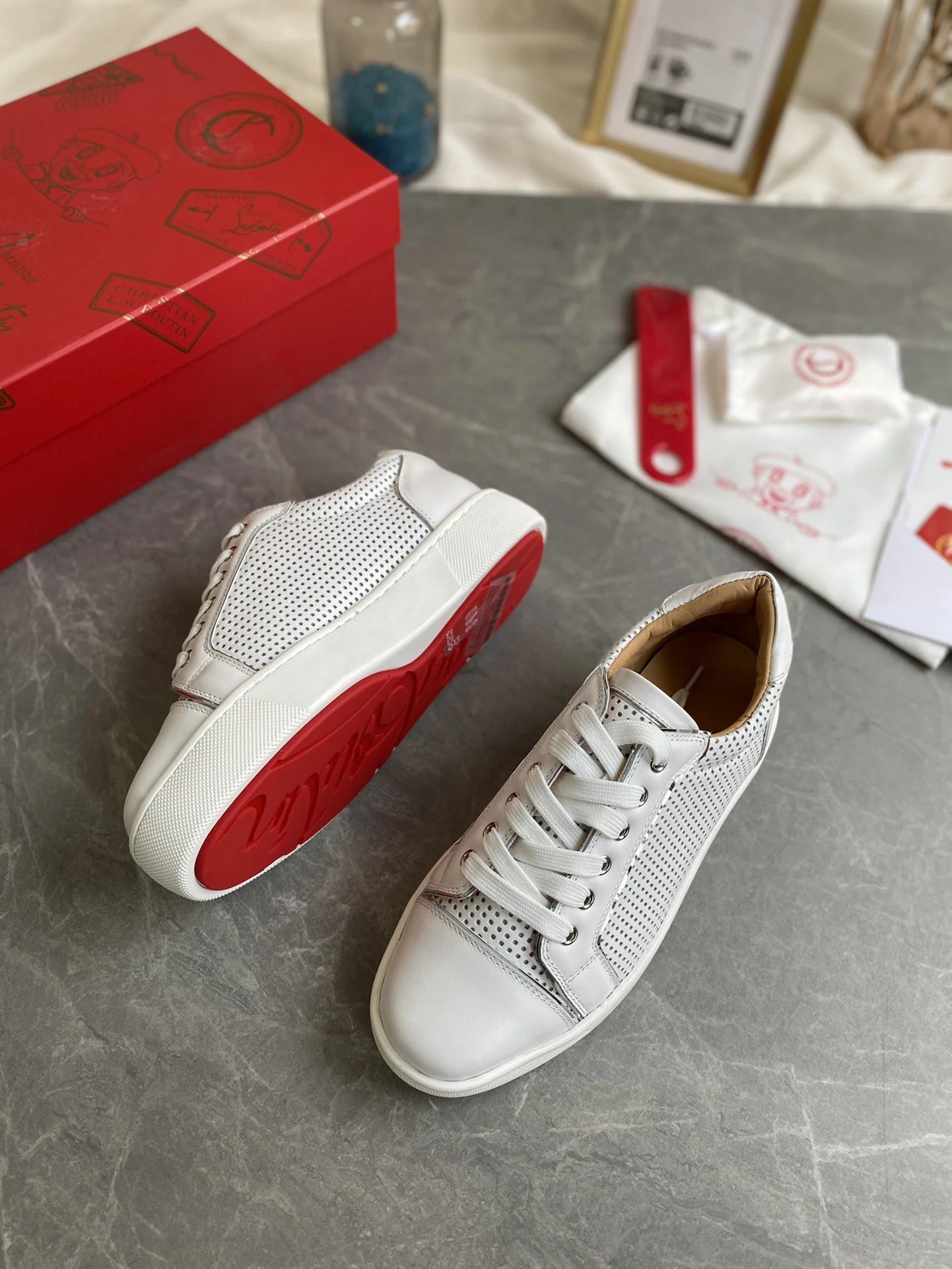 CL SNEAKER