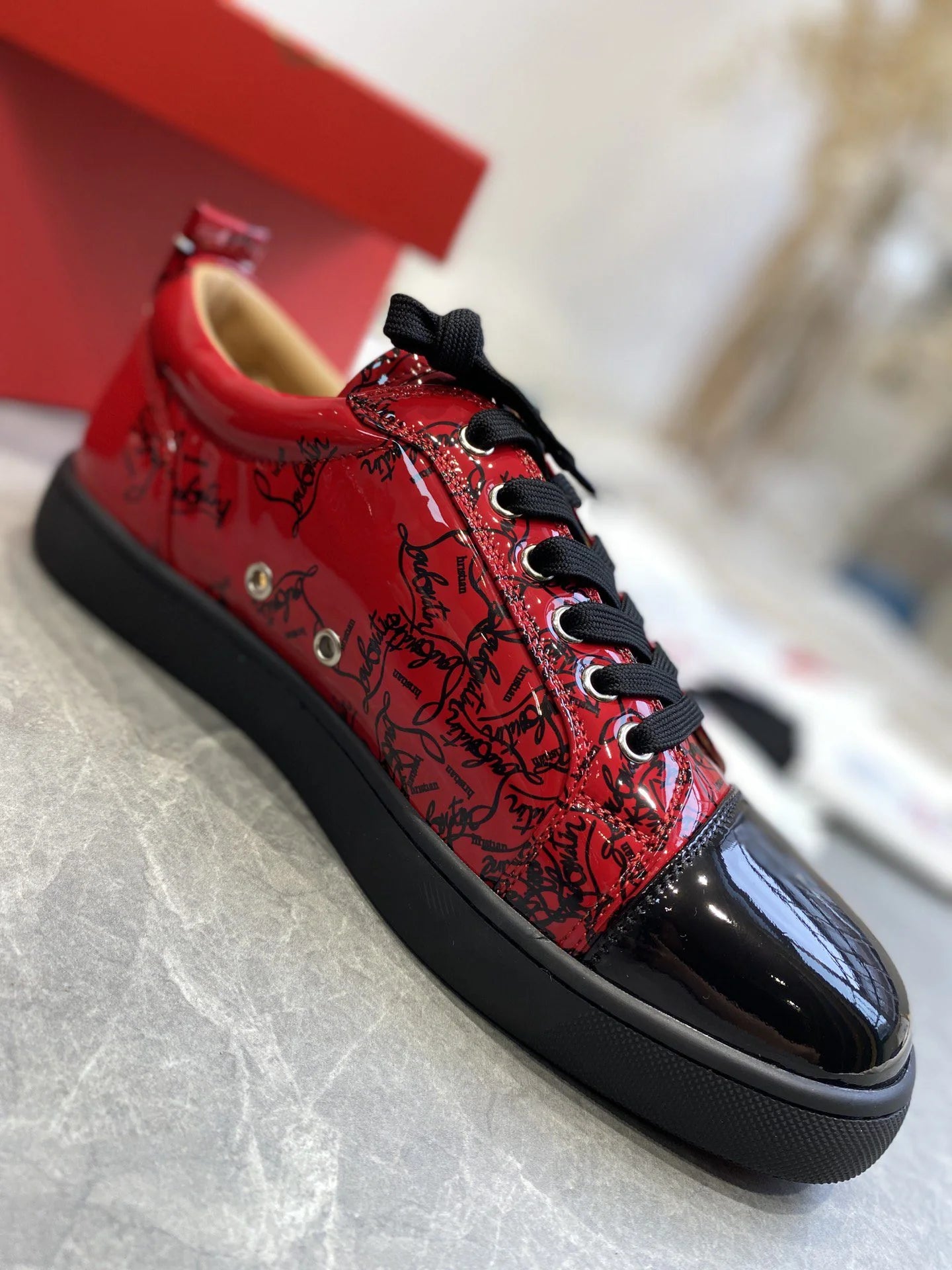 CL SNEAKER