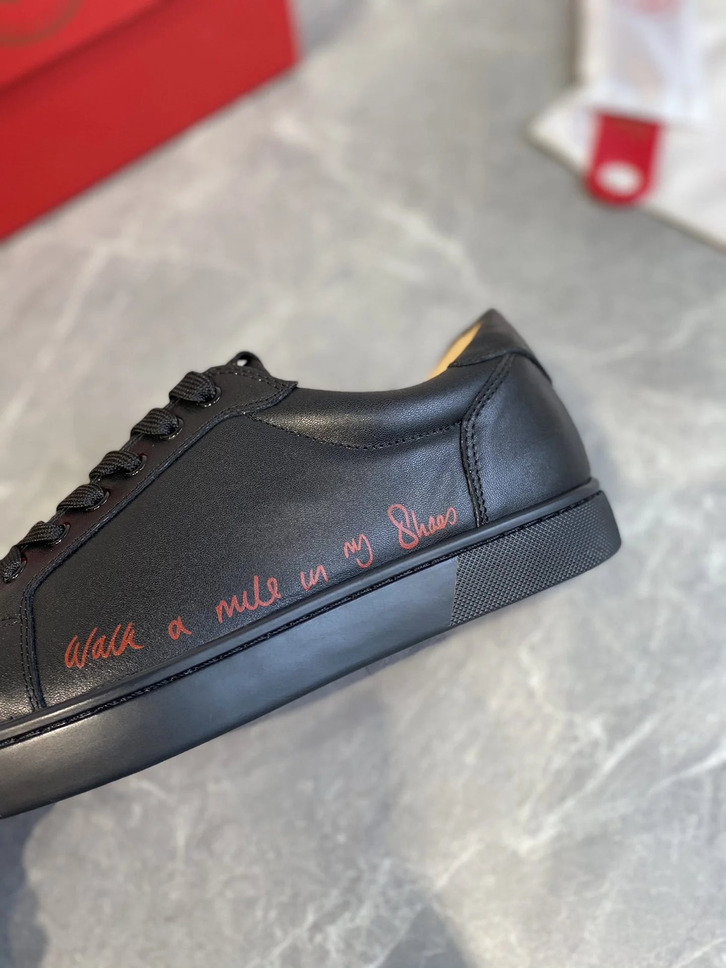 CL SNEAKER