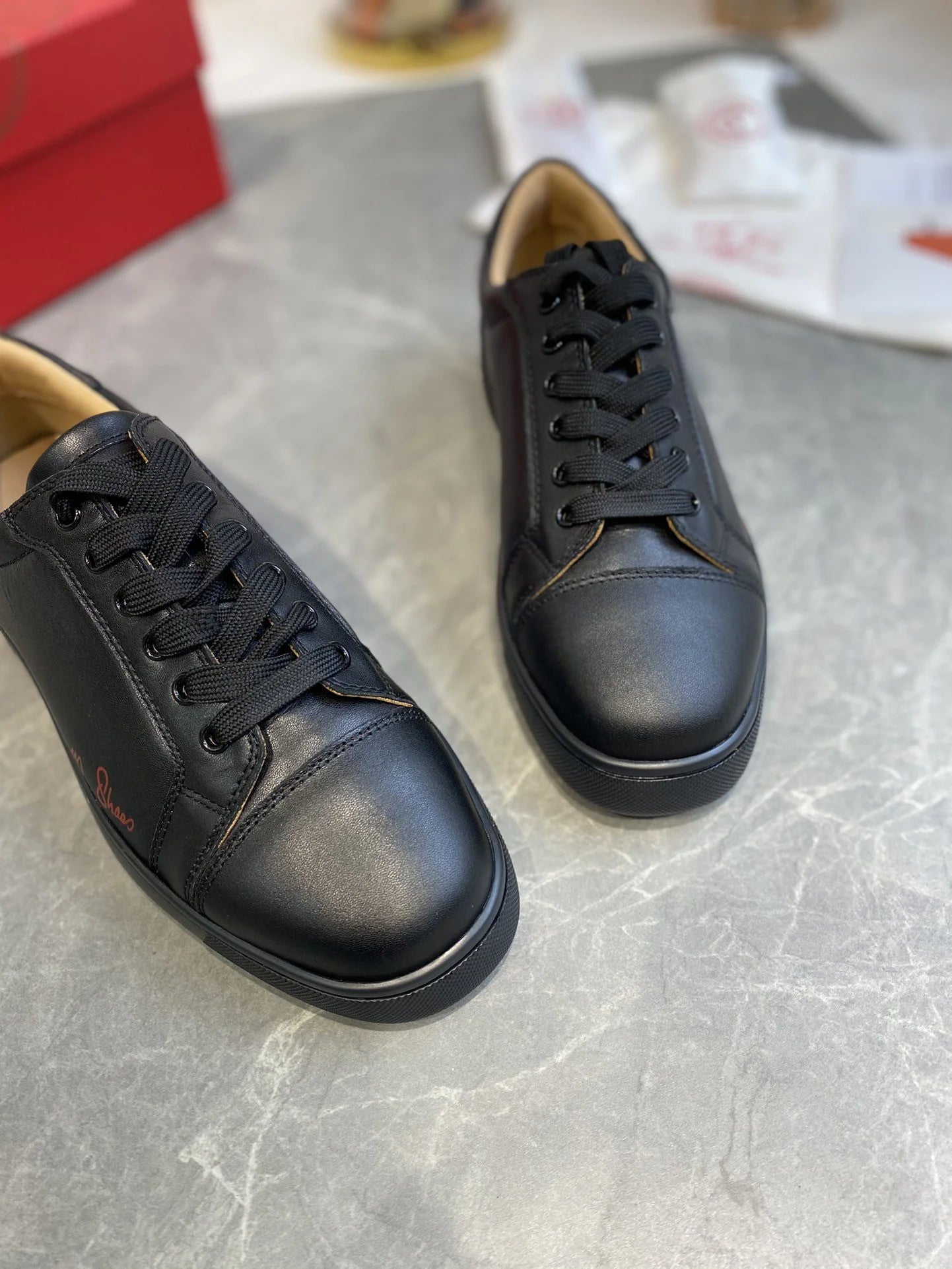 CL SNEAKER