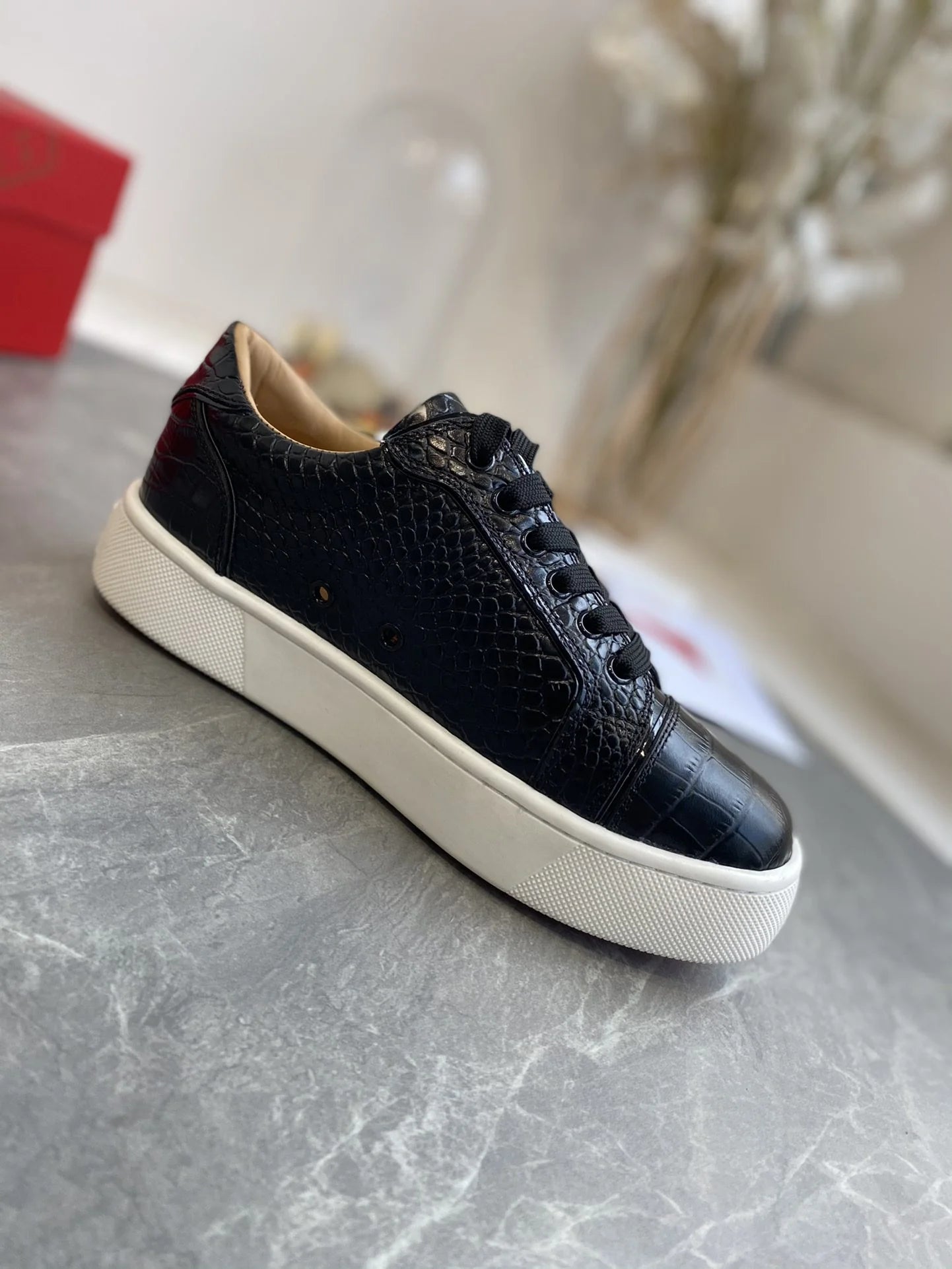 CL SNEAKER