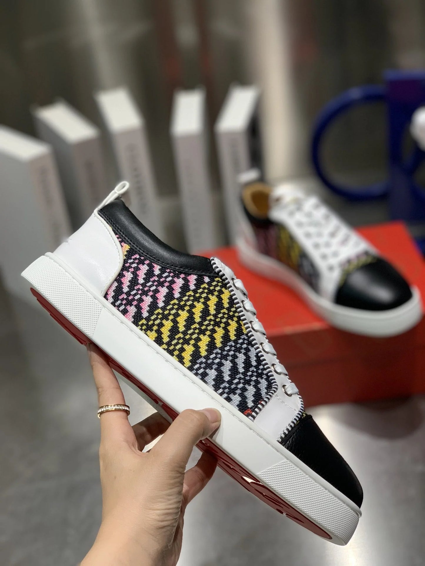 CL SNEAKER