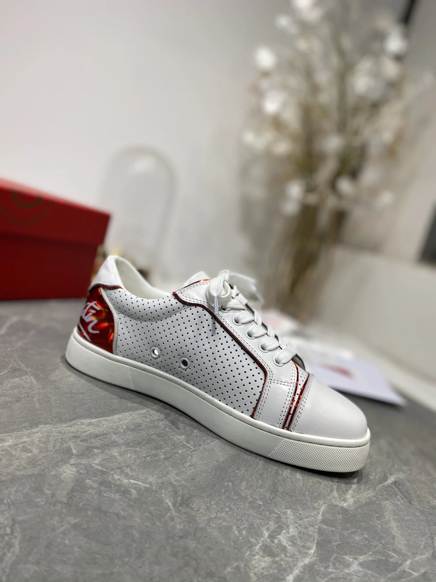 CL SNEAKER