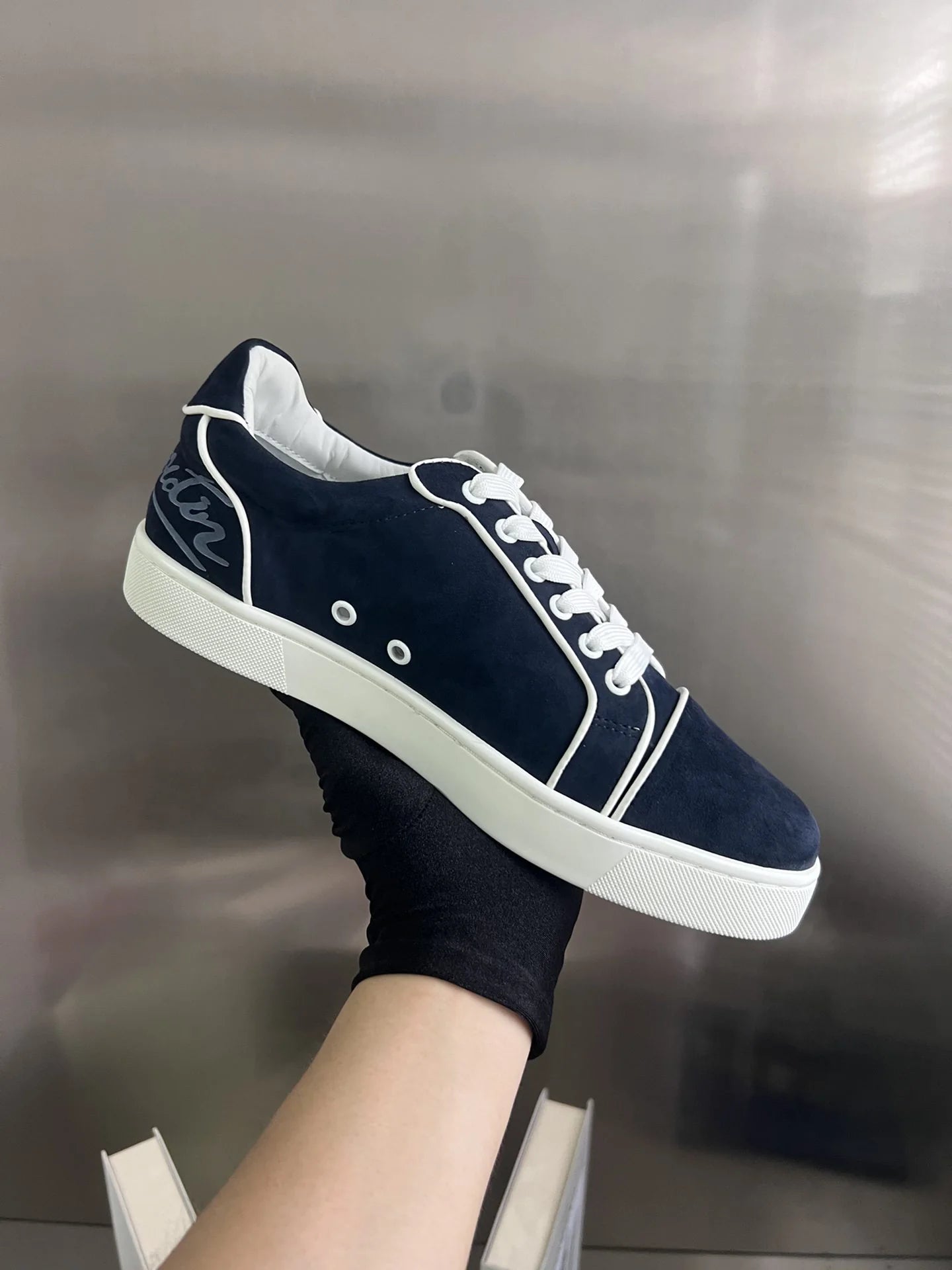 CL SNEAKER