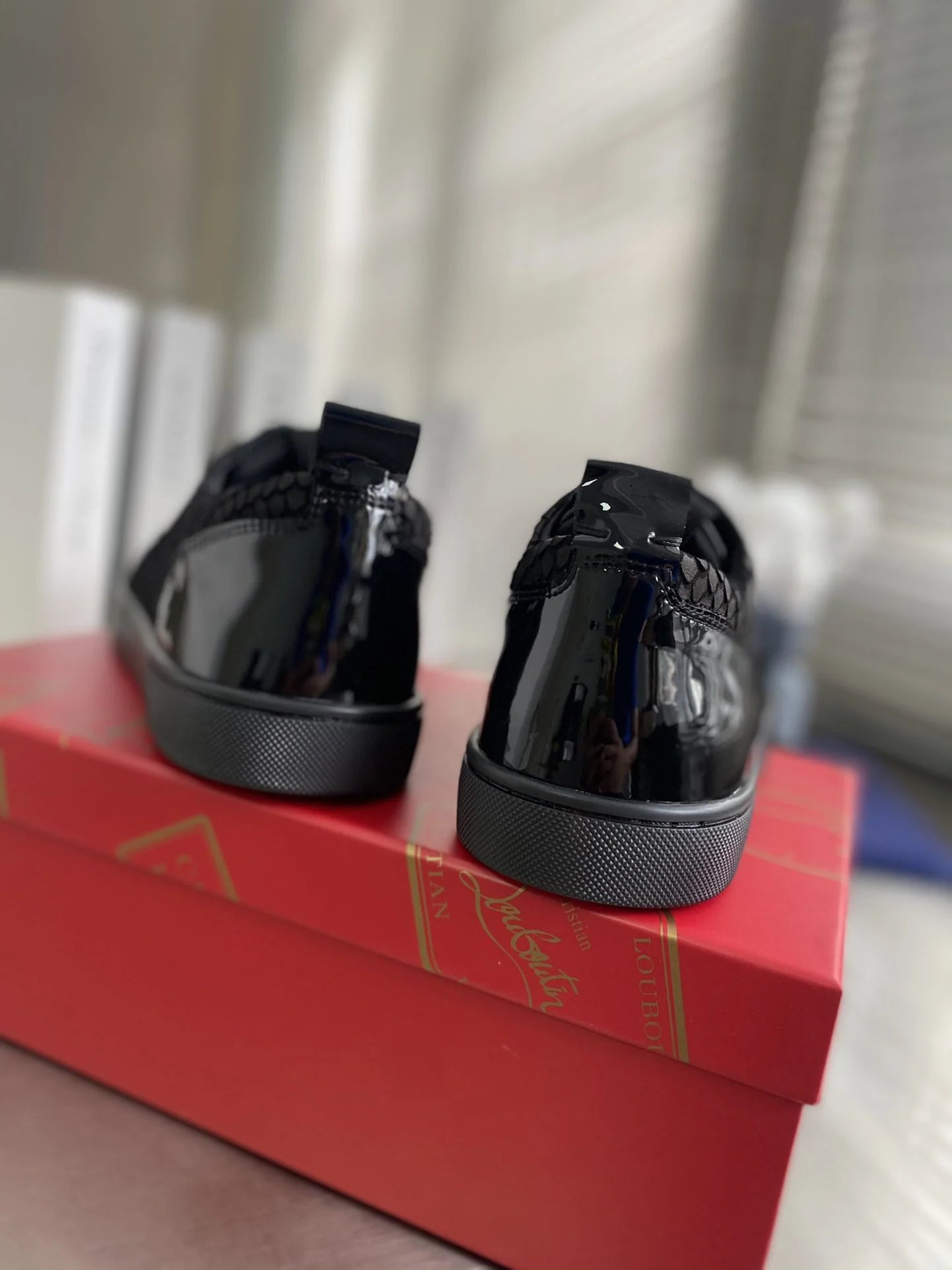 CL SNEAKER