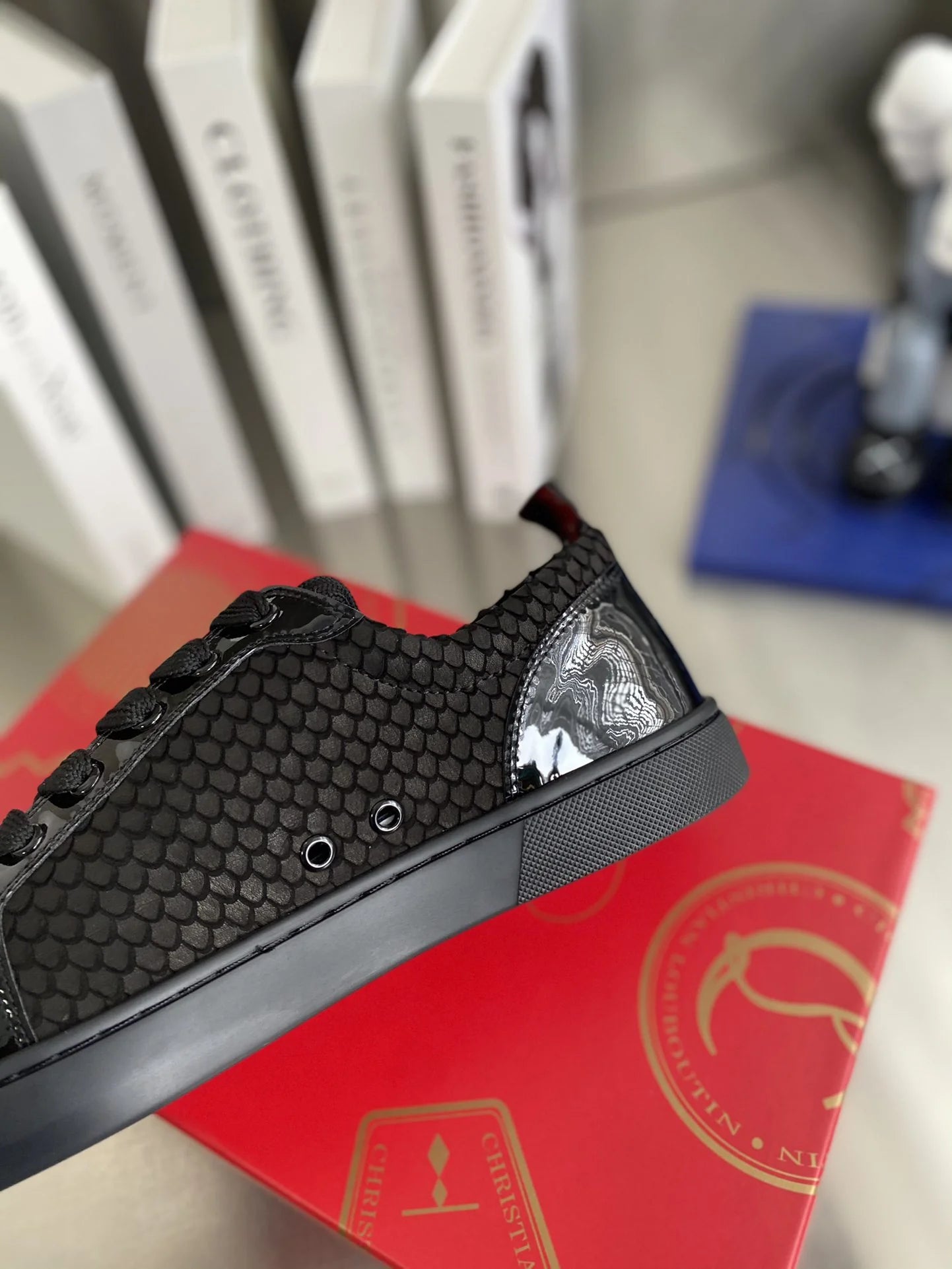 CL SNEAKER