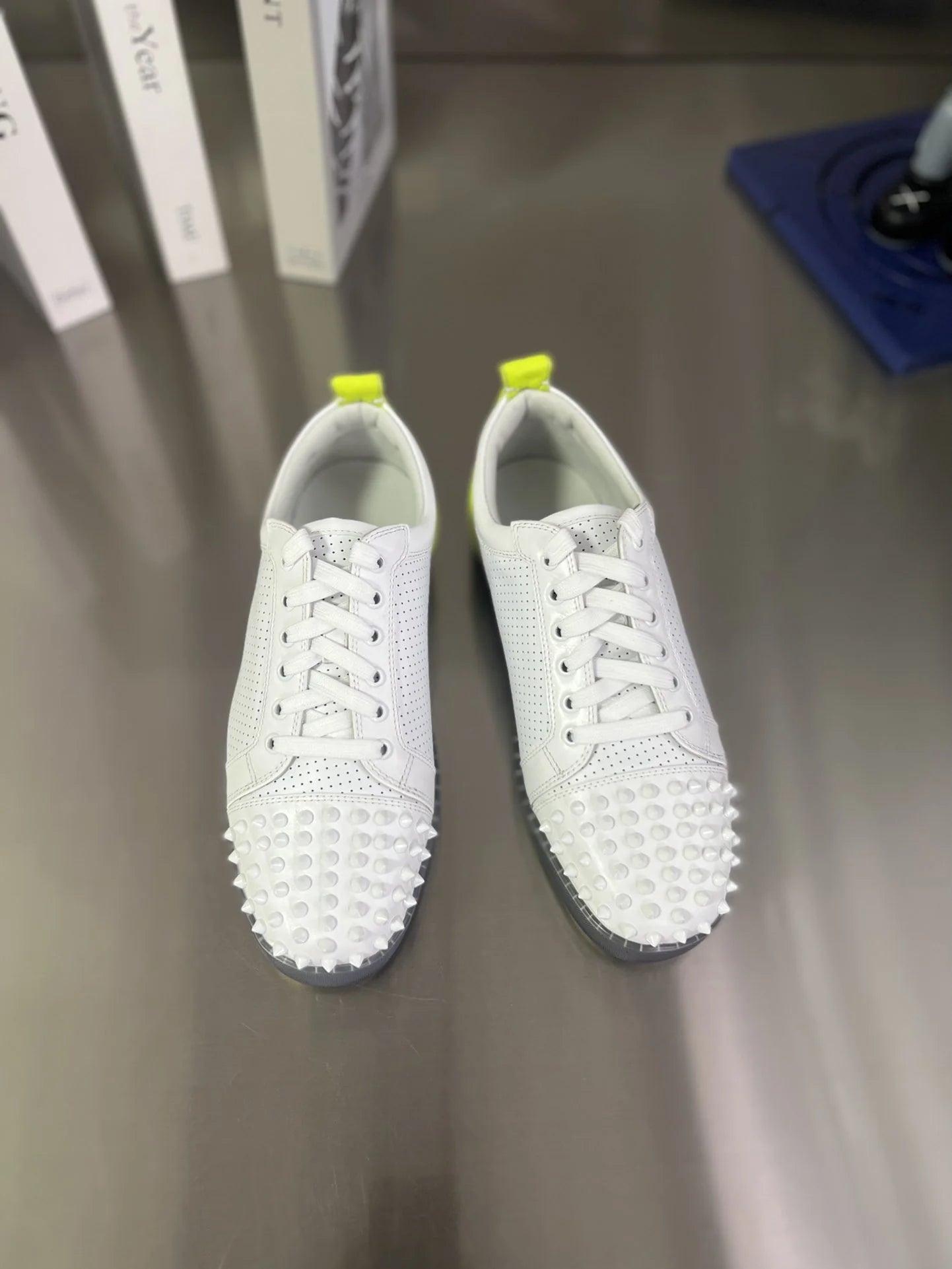 CL SNEAKER