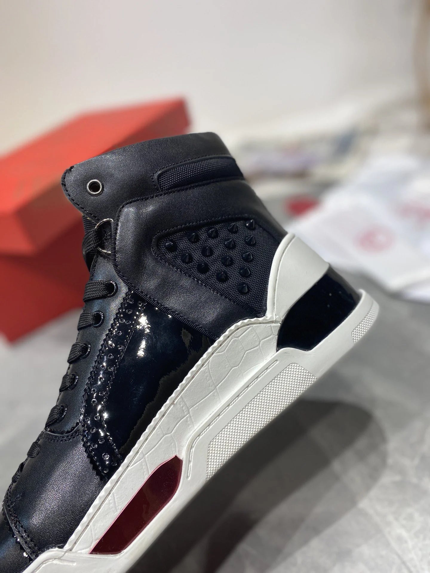 CL SNEAKER