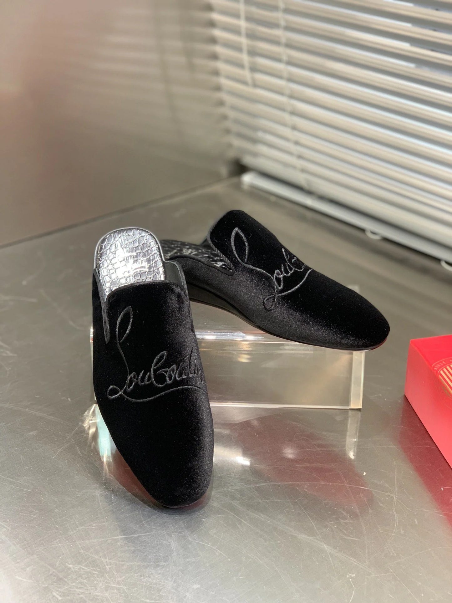 CL SNEAKER