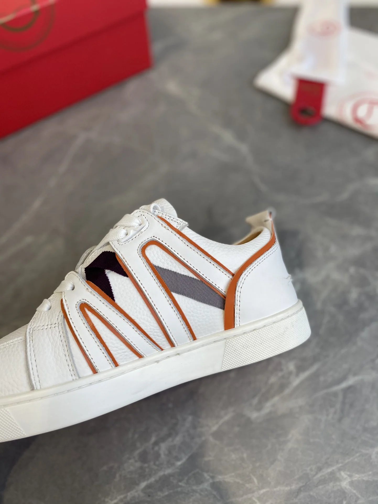 CL SNEAKER