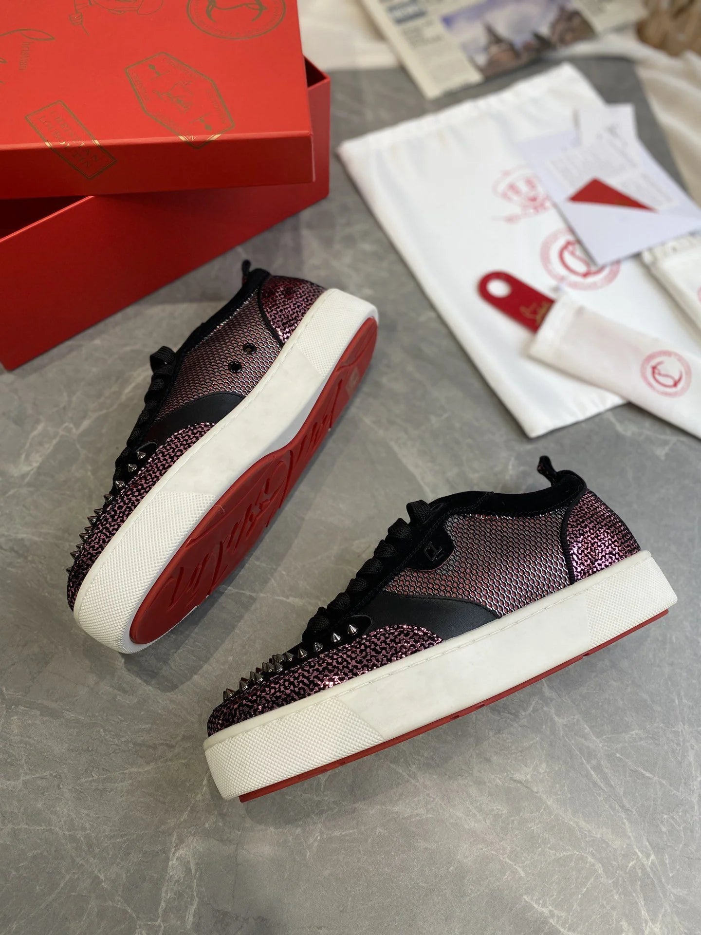 CL SNEAKER
