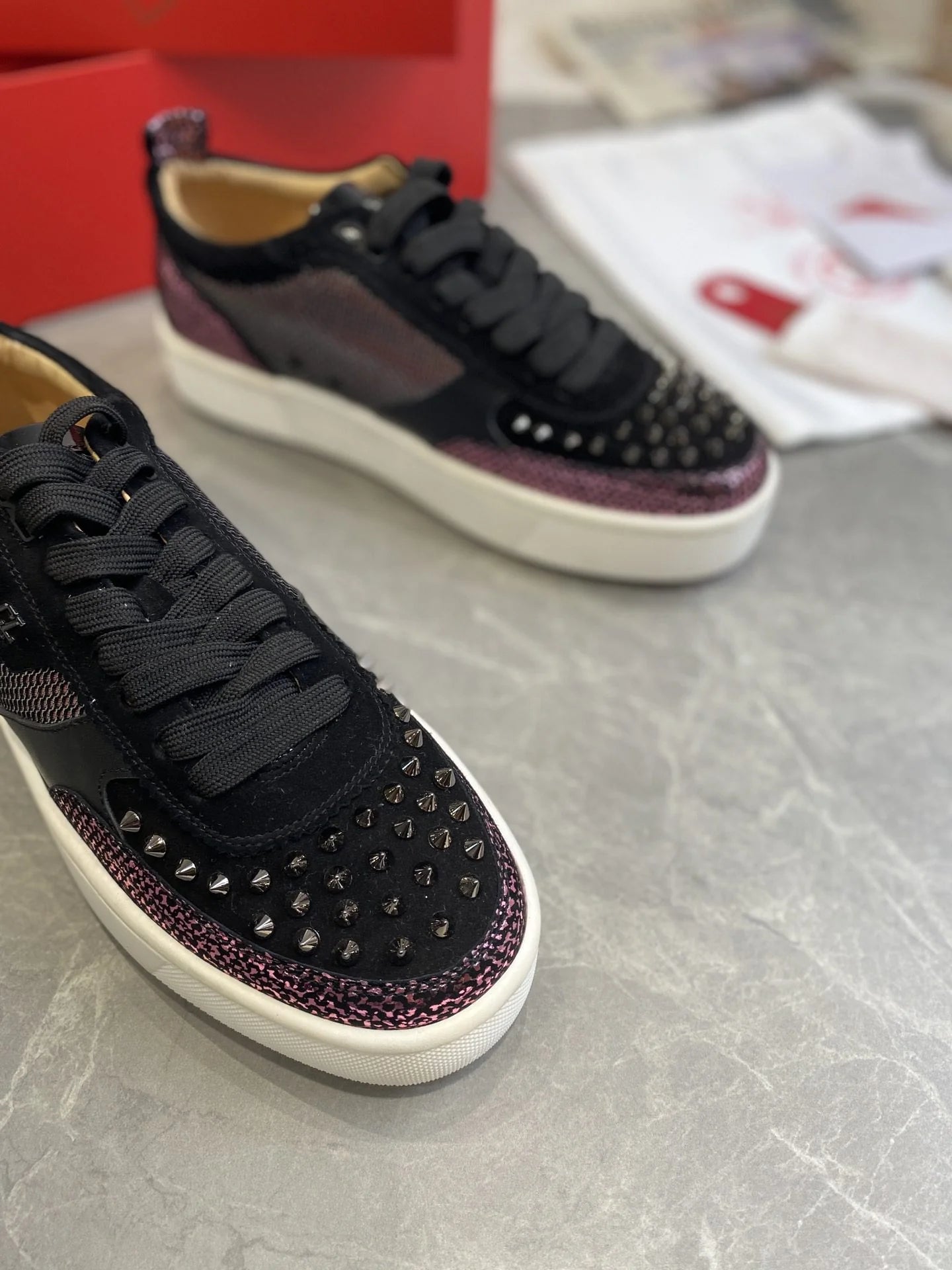 CL SNEAKER