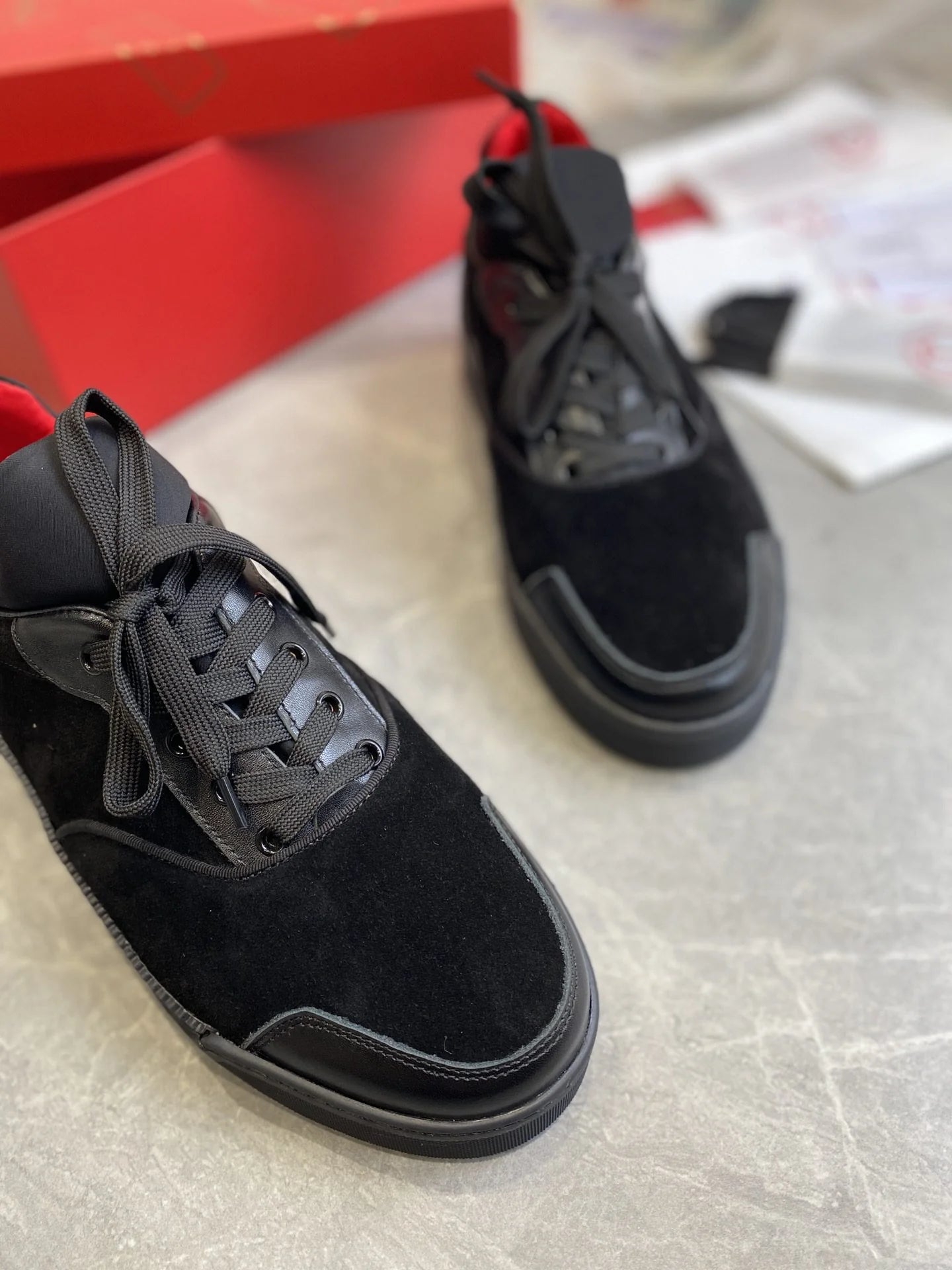 CL SNEAKER