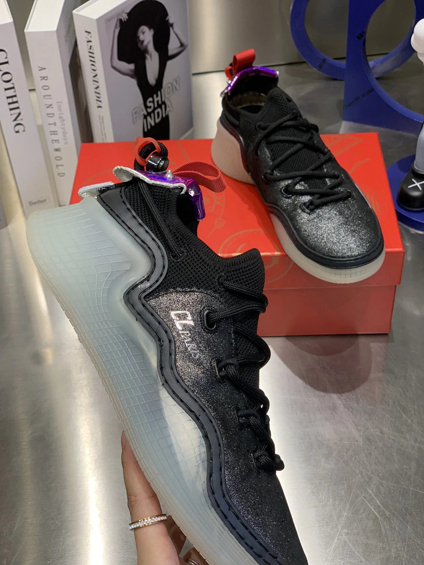 CL SNEAKER
