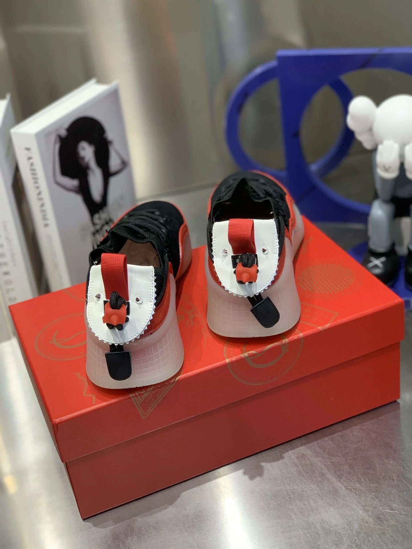 CL SNEAKER