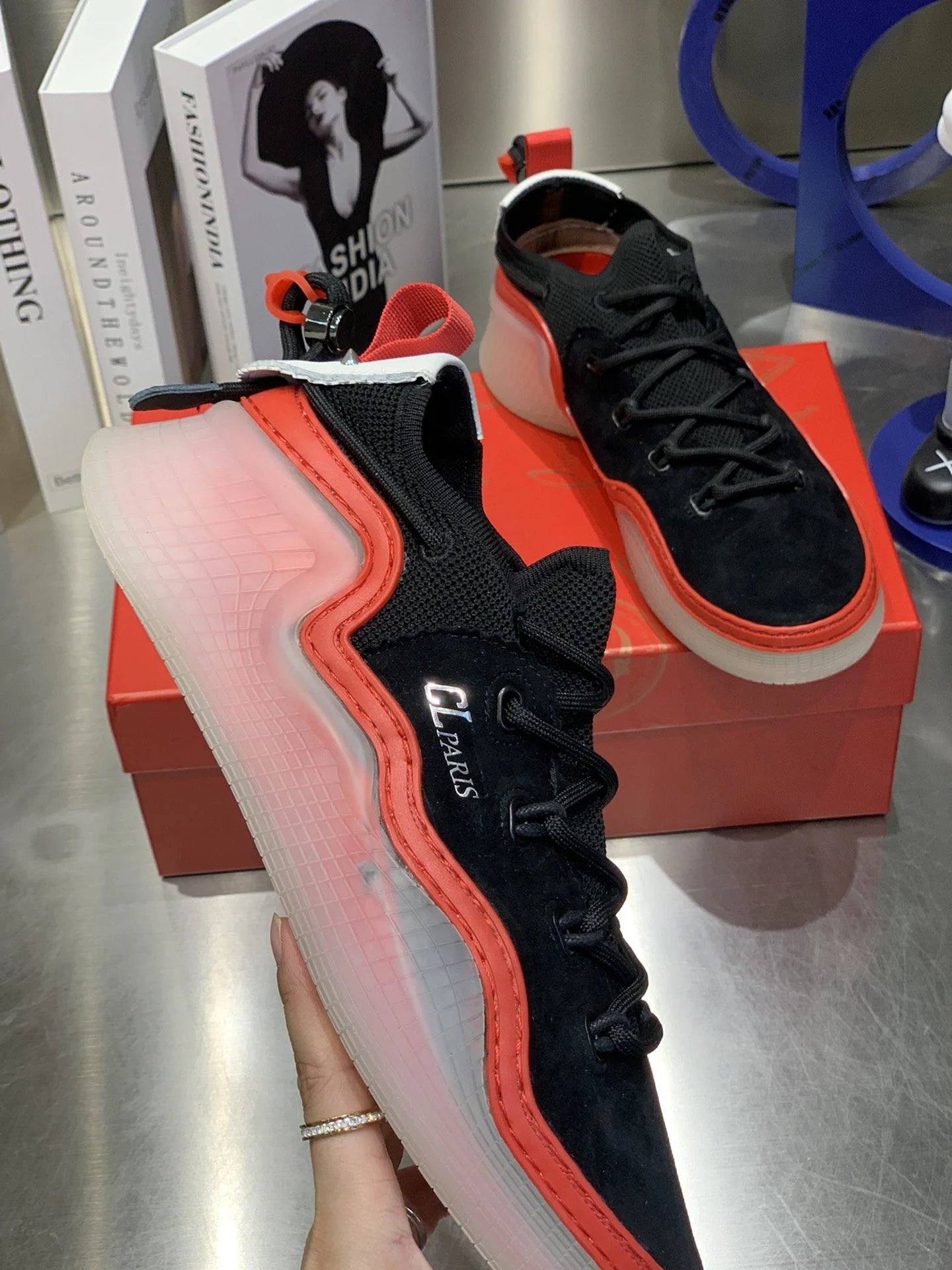 CL SNEAKER