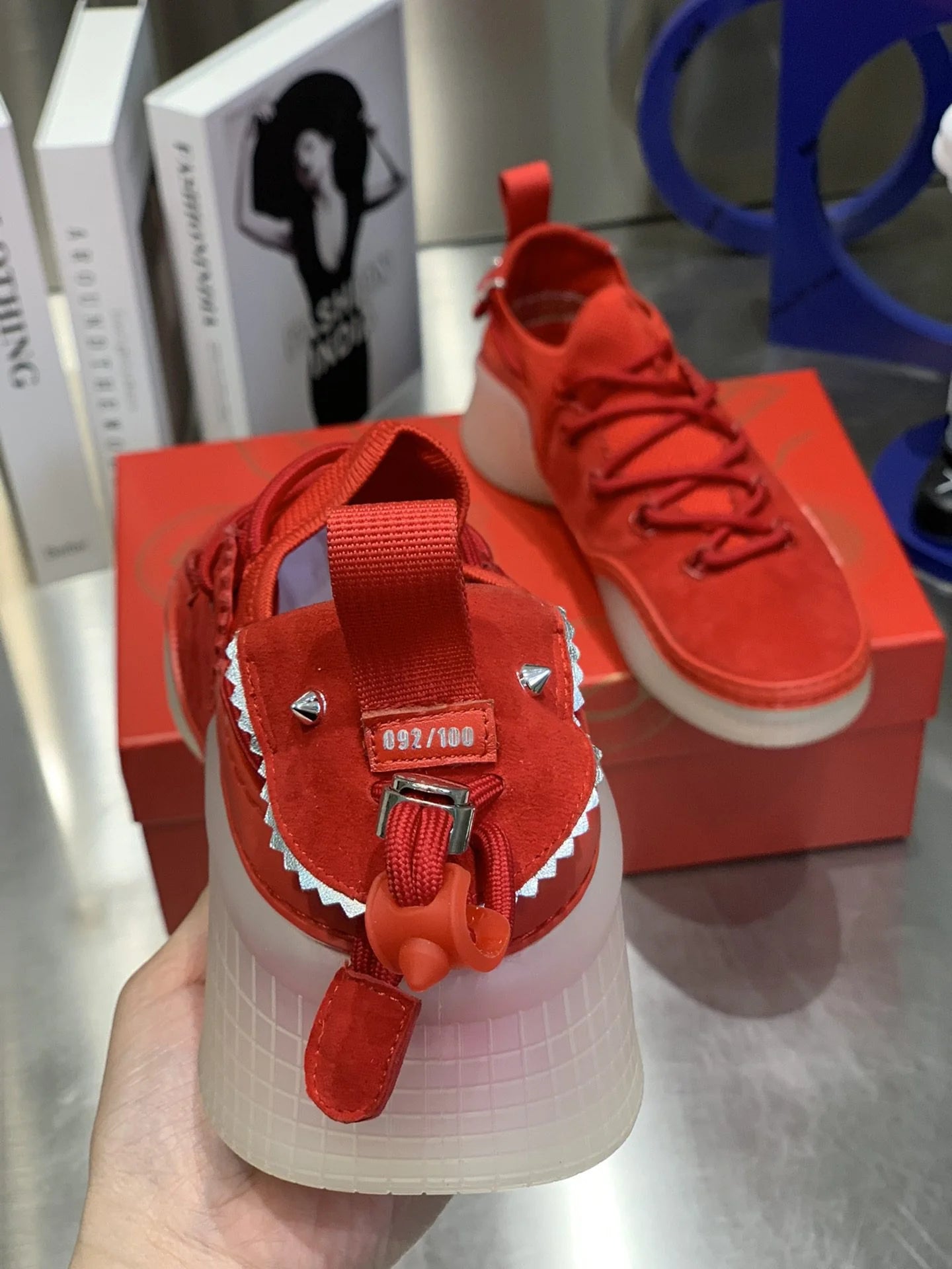 CL SNEAKER