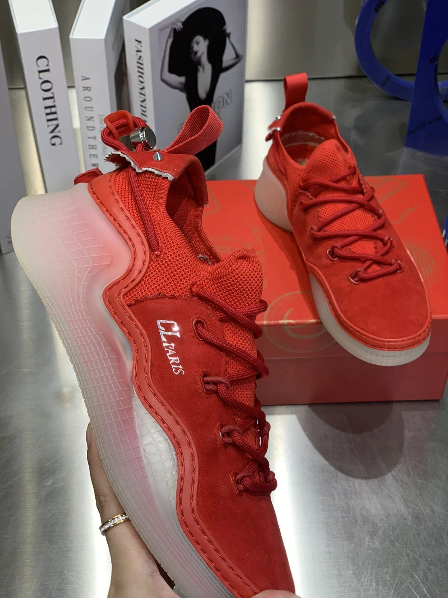 CL SNEAKER