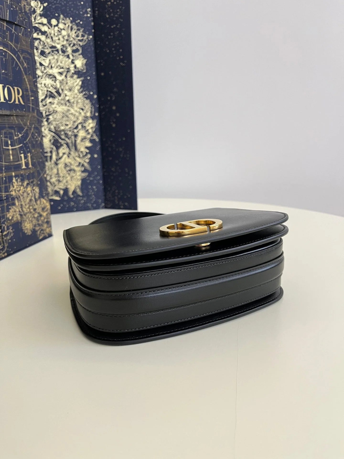 DIOR 30 MONTAIGNE