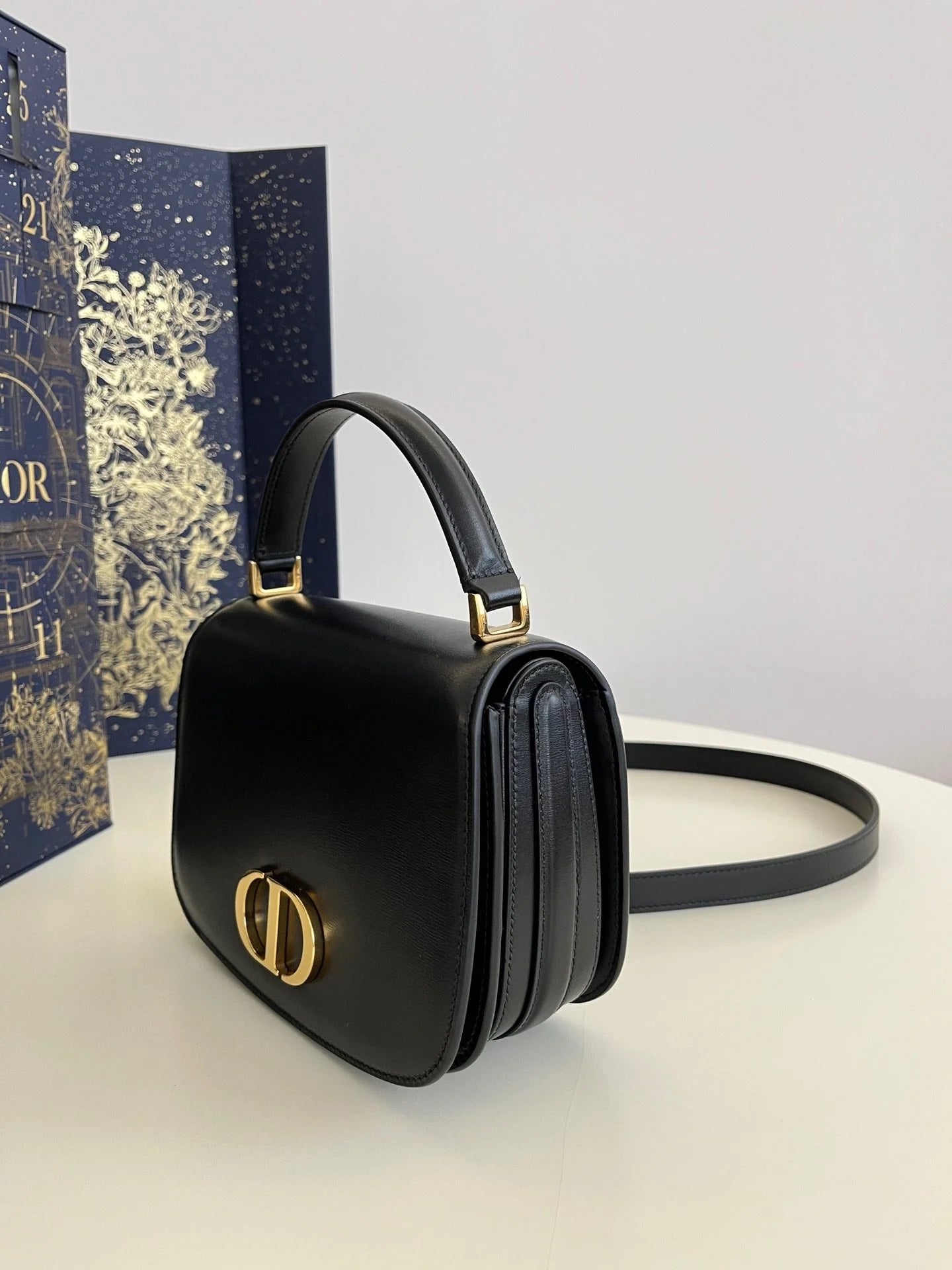 DIOR 30 MONTAIGNE