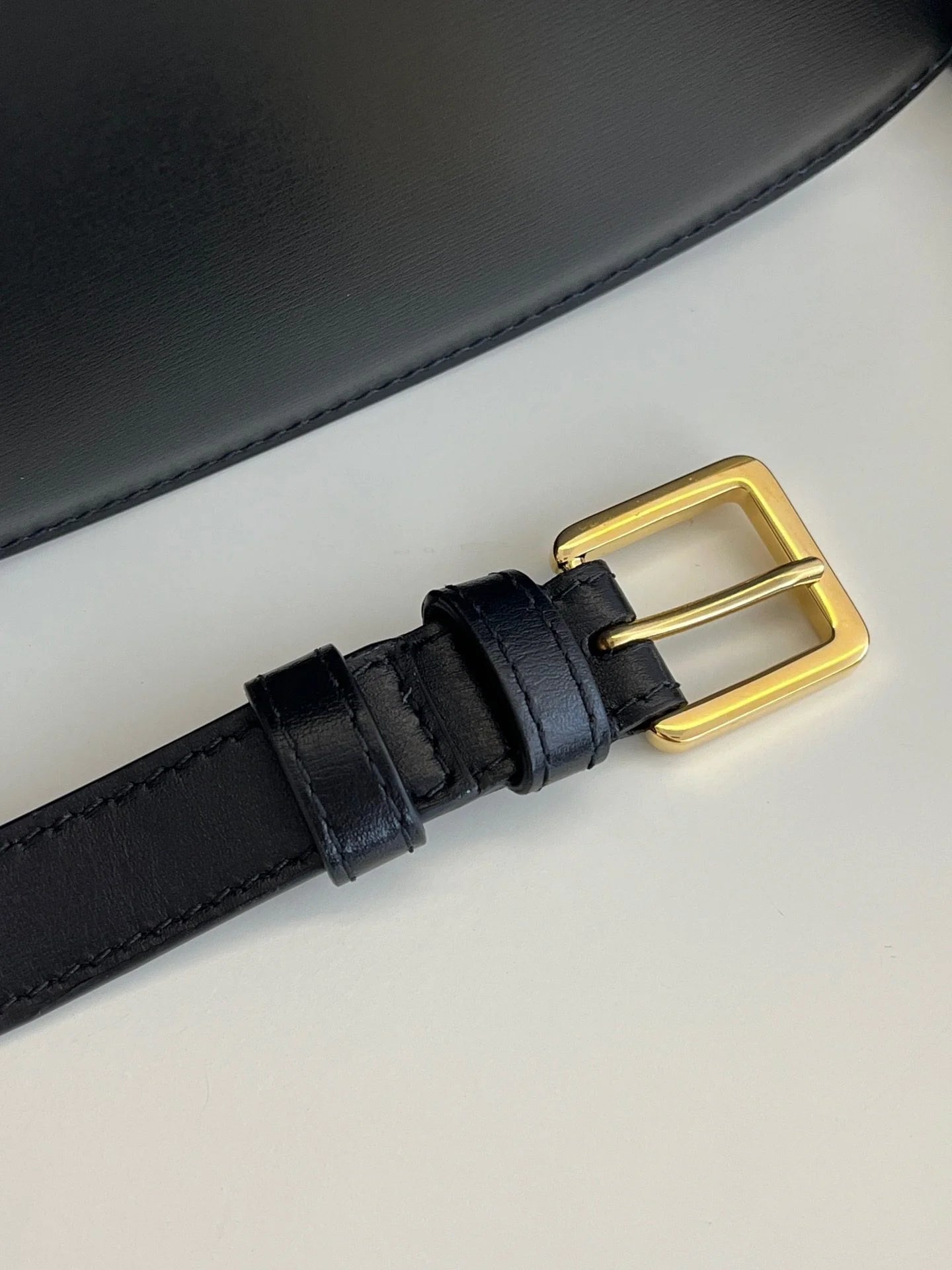 DIOR 30 MONTAIGNE