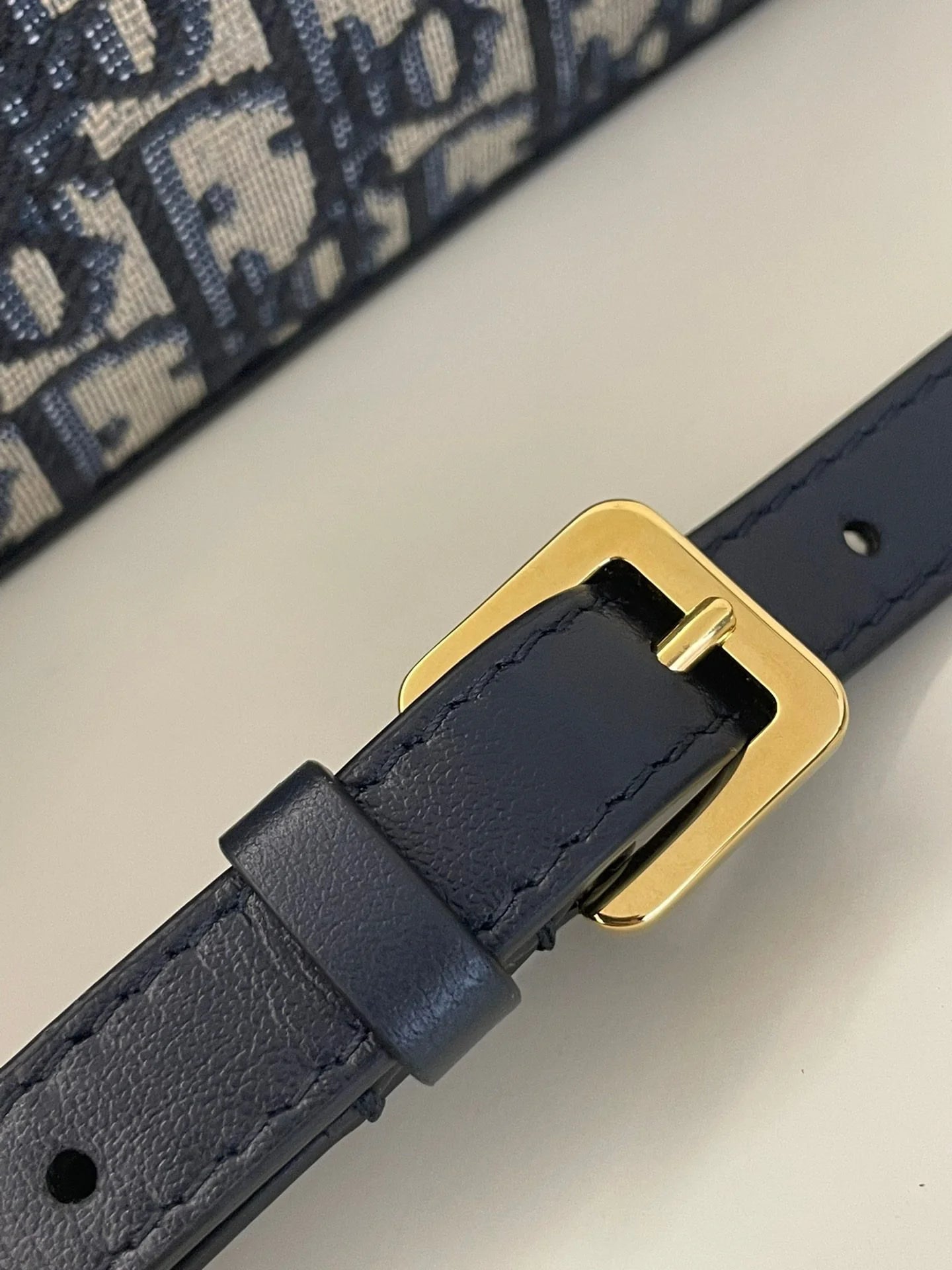 DIOR 30 MONTAIGNE