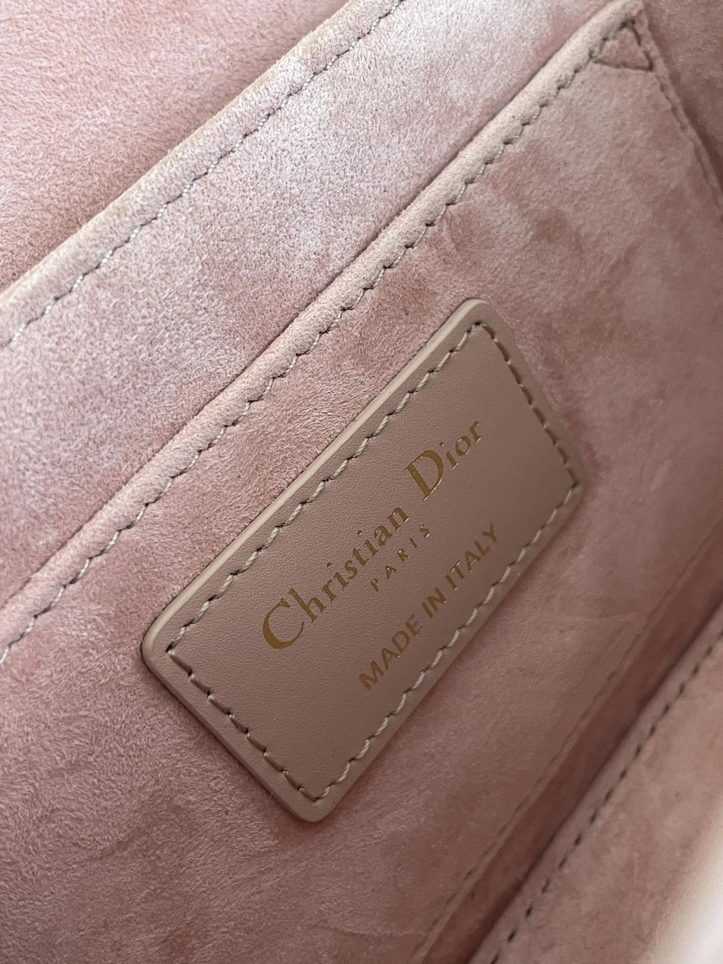 DIOR 30 MONTAIGNE