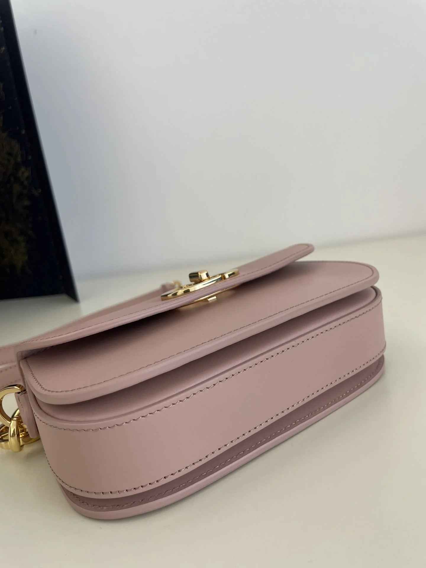 DIOR 30 MONTAIGNE