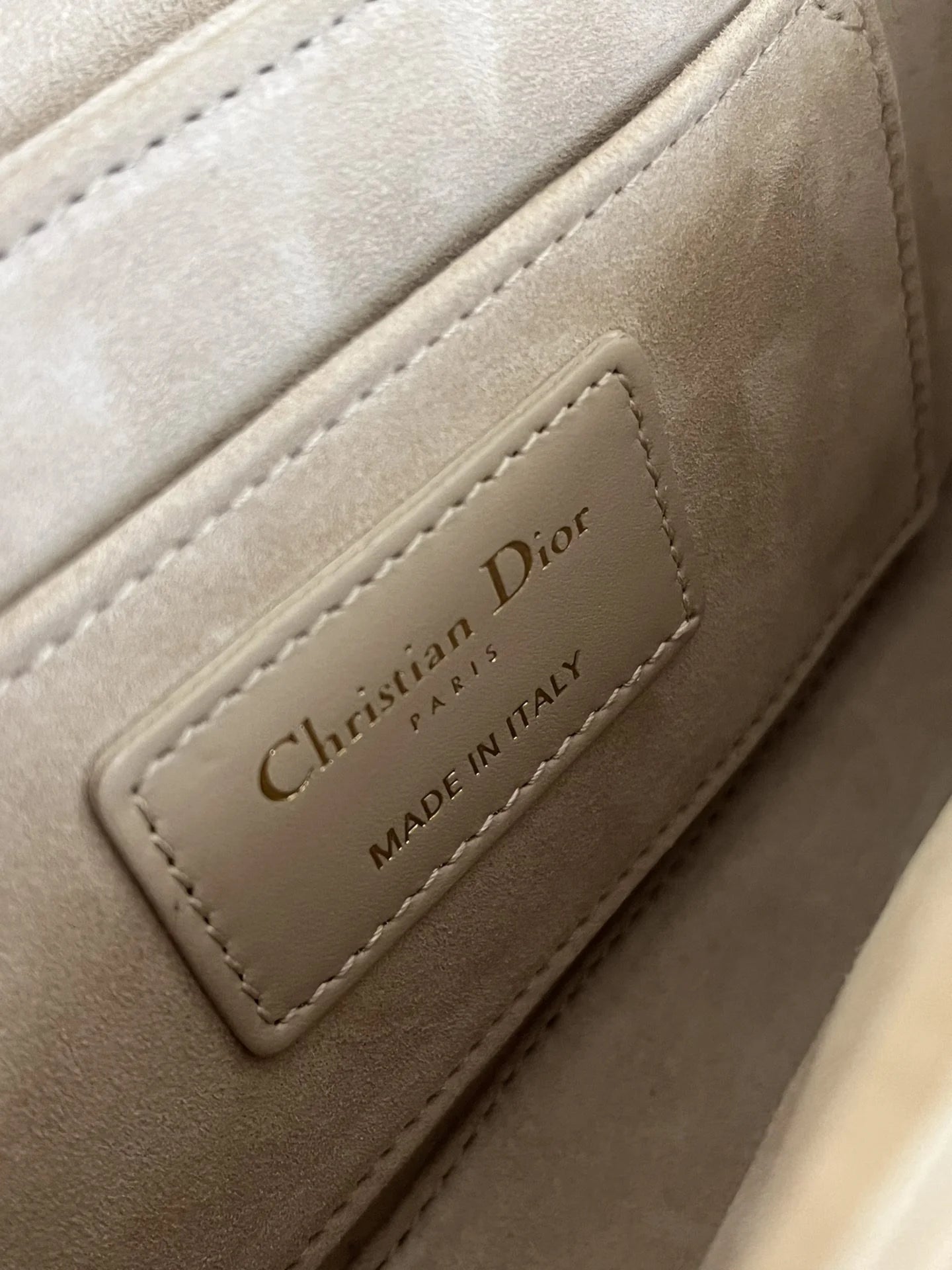 DIOR 30 MONTAIGNE