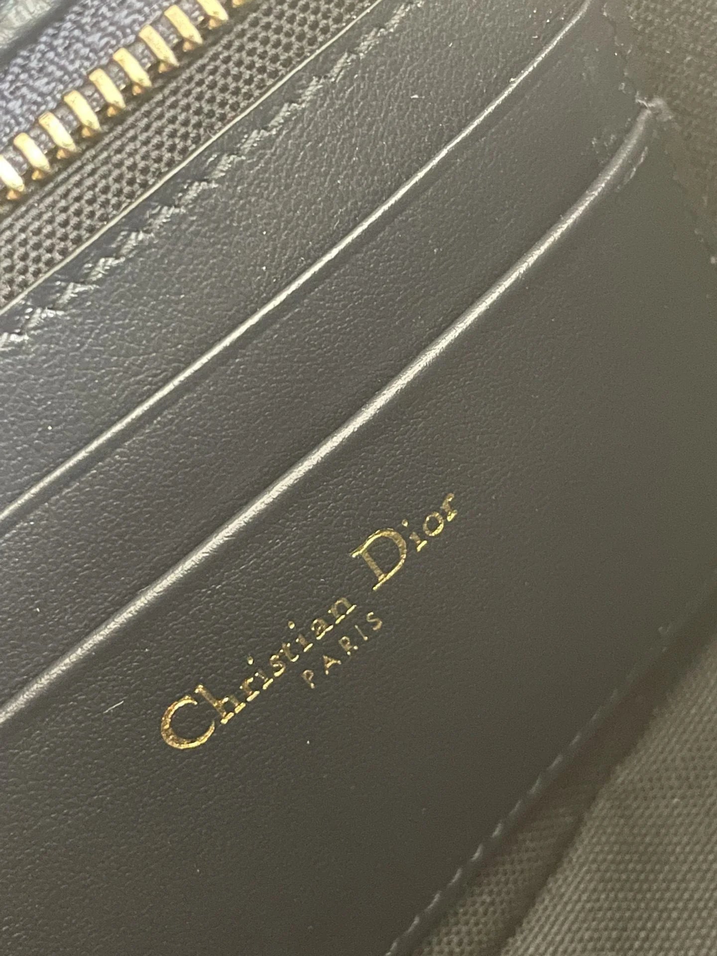 DIOR 30 MONTAIGNE