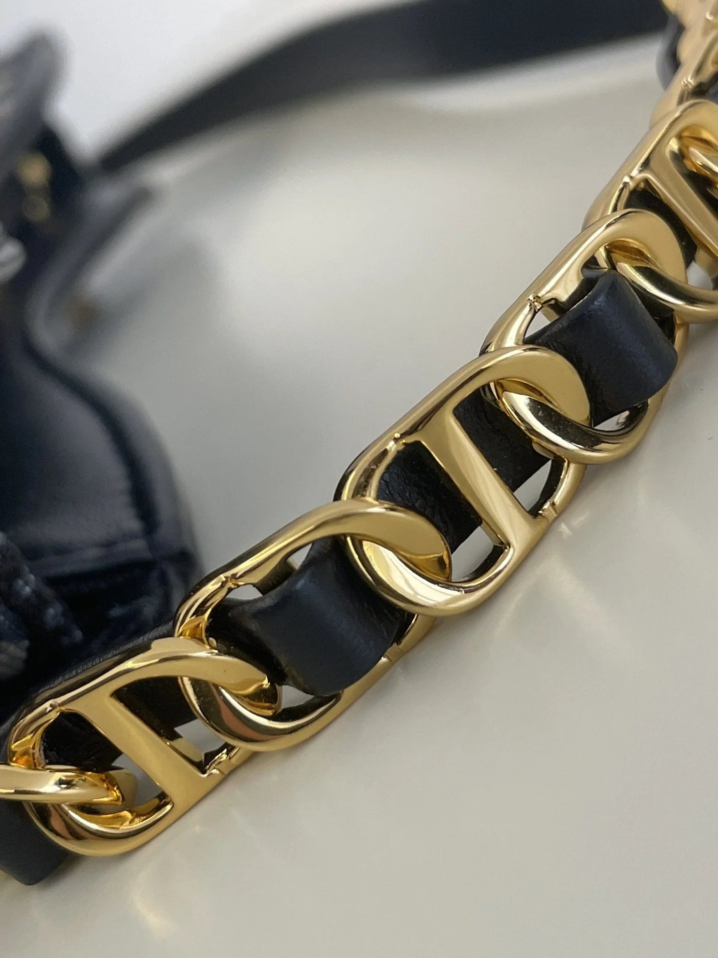 DIOR 30 MONTAIGNE
