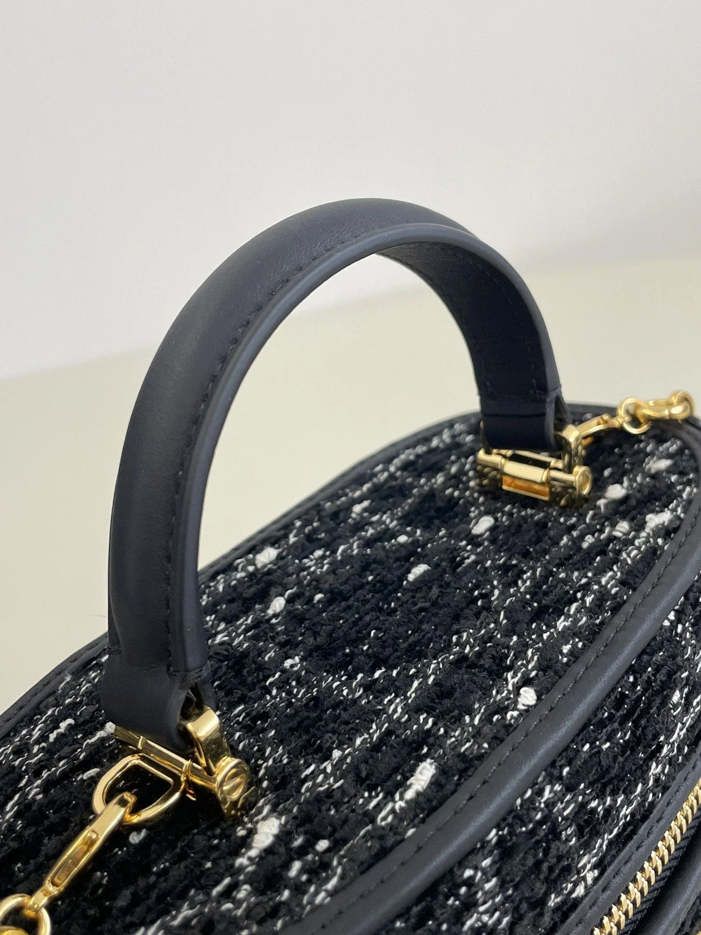 DIOR 30 MONTAIGNE