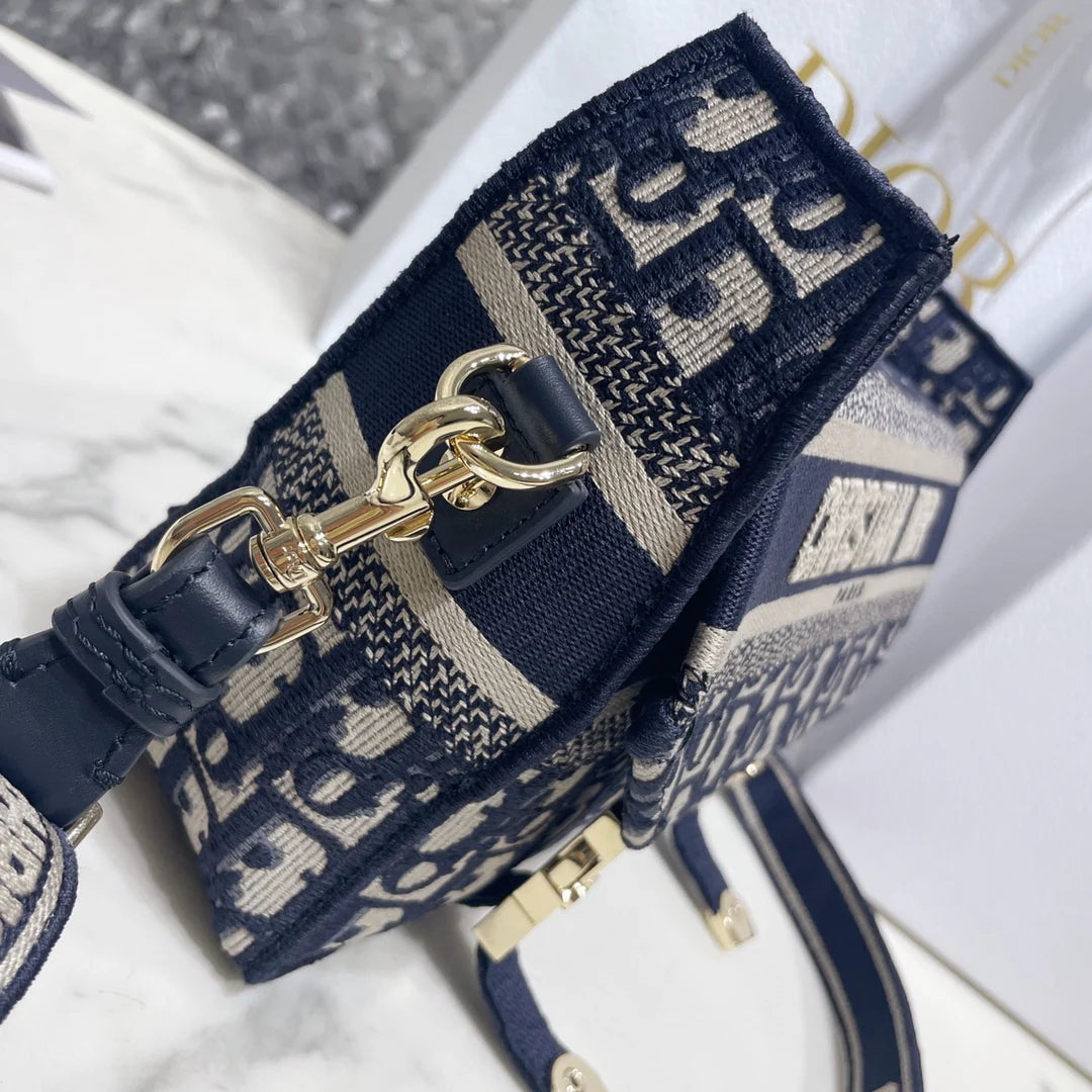 DIOR BAG