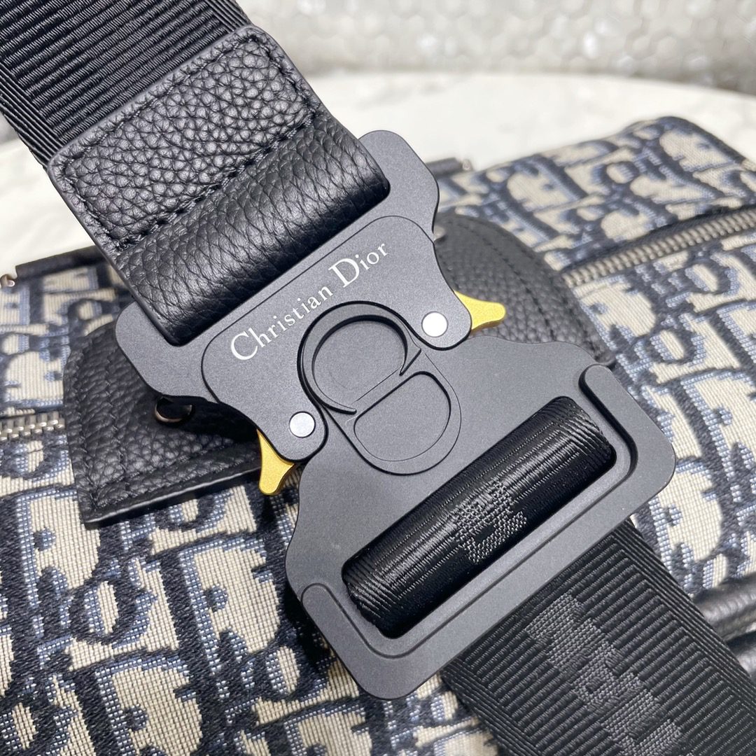 DIOR BAG