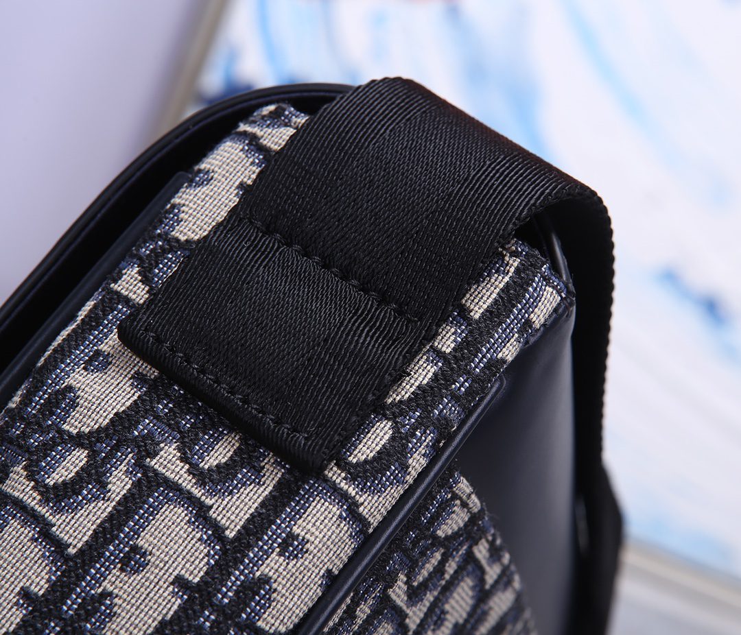 DIOR BAG