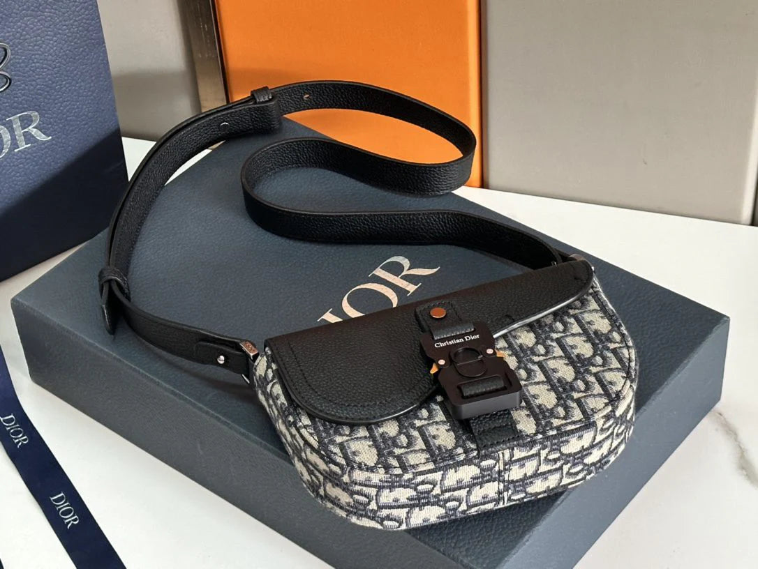 DIOR BAG