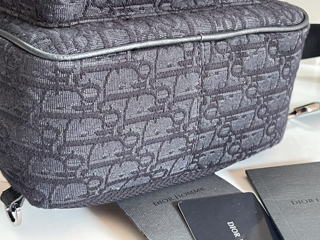 DIOR BAG