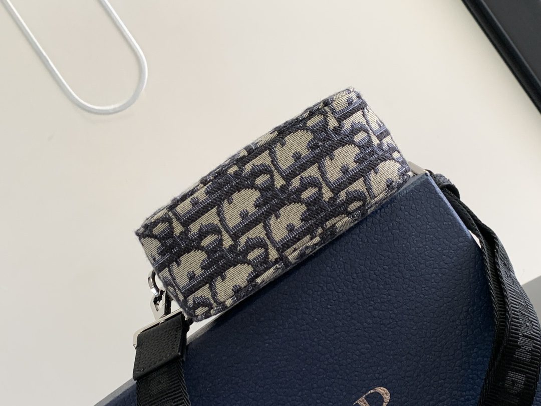 DIOR BAG