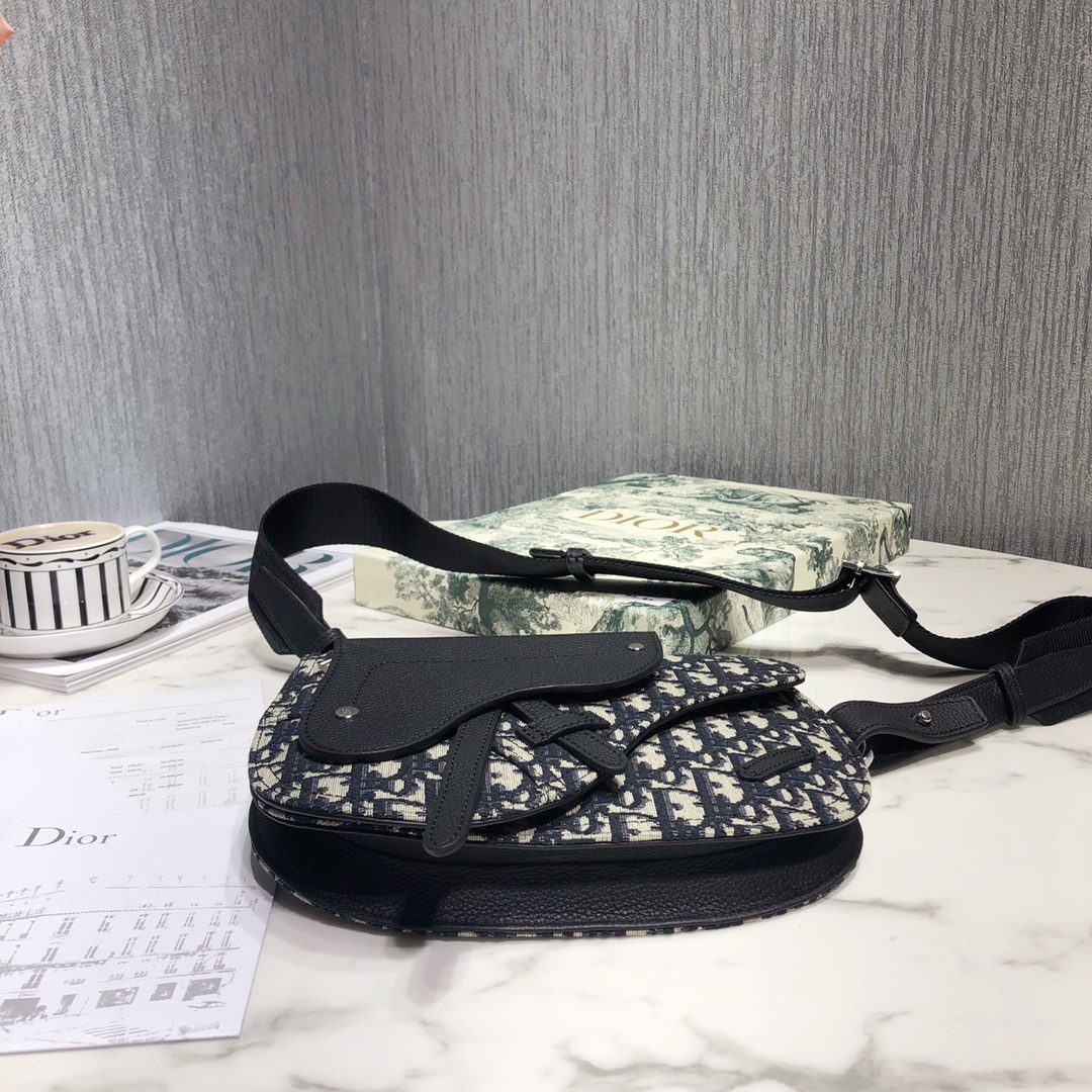 DIOR BAG