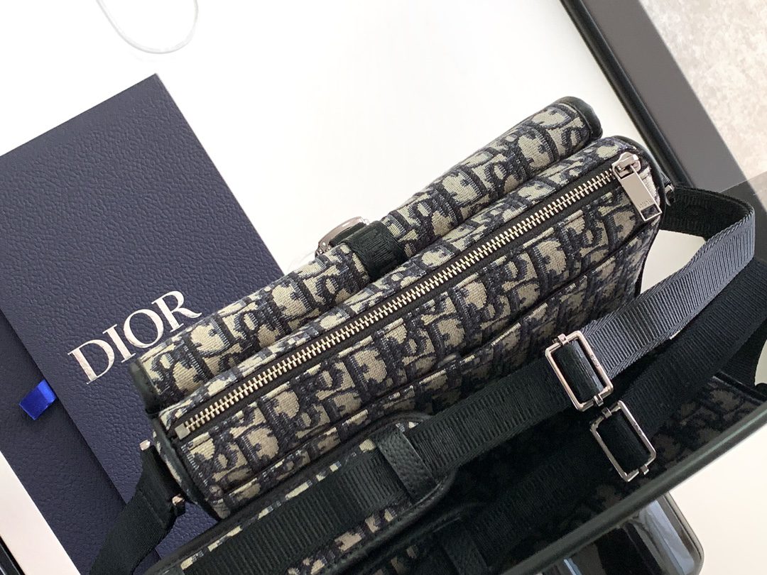 DIOR BAG