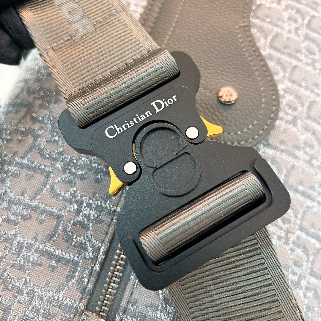 DIOR BAG