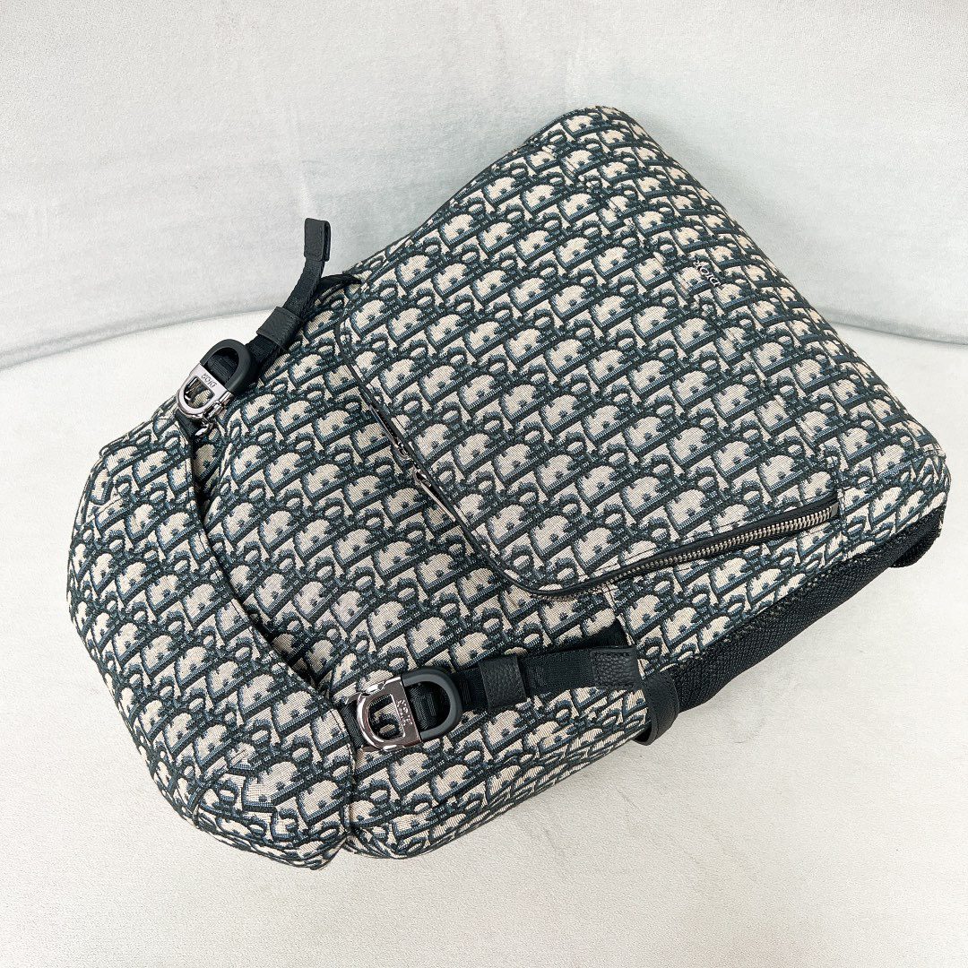 DIOR BAG