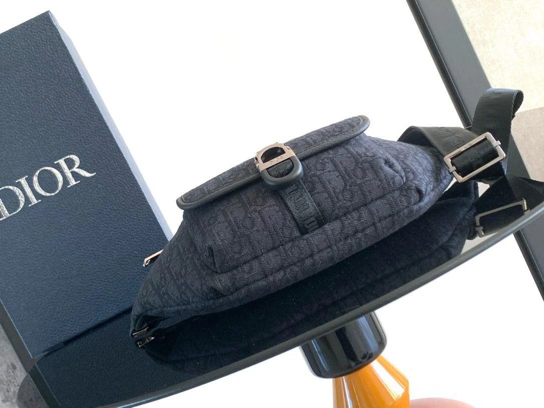 DIOR BAG