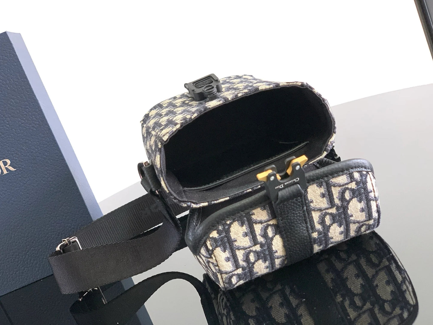 DIOR BAG