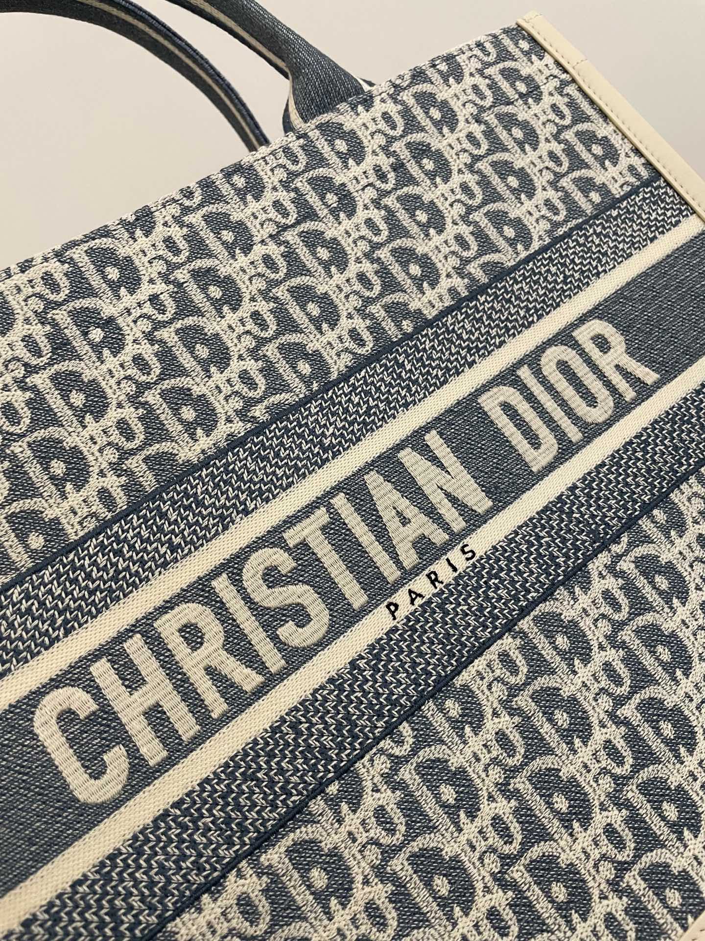 DIOR BAG