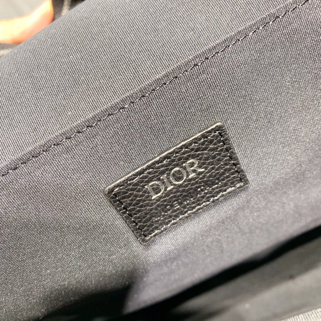 DIOR BAG