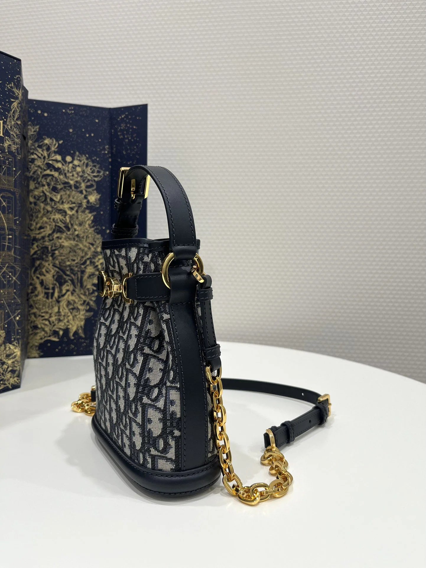 DIOR CEST BAG