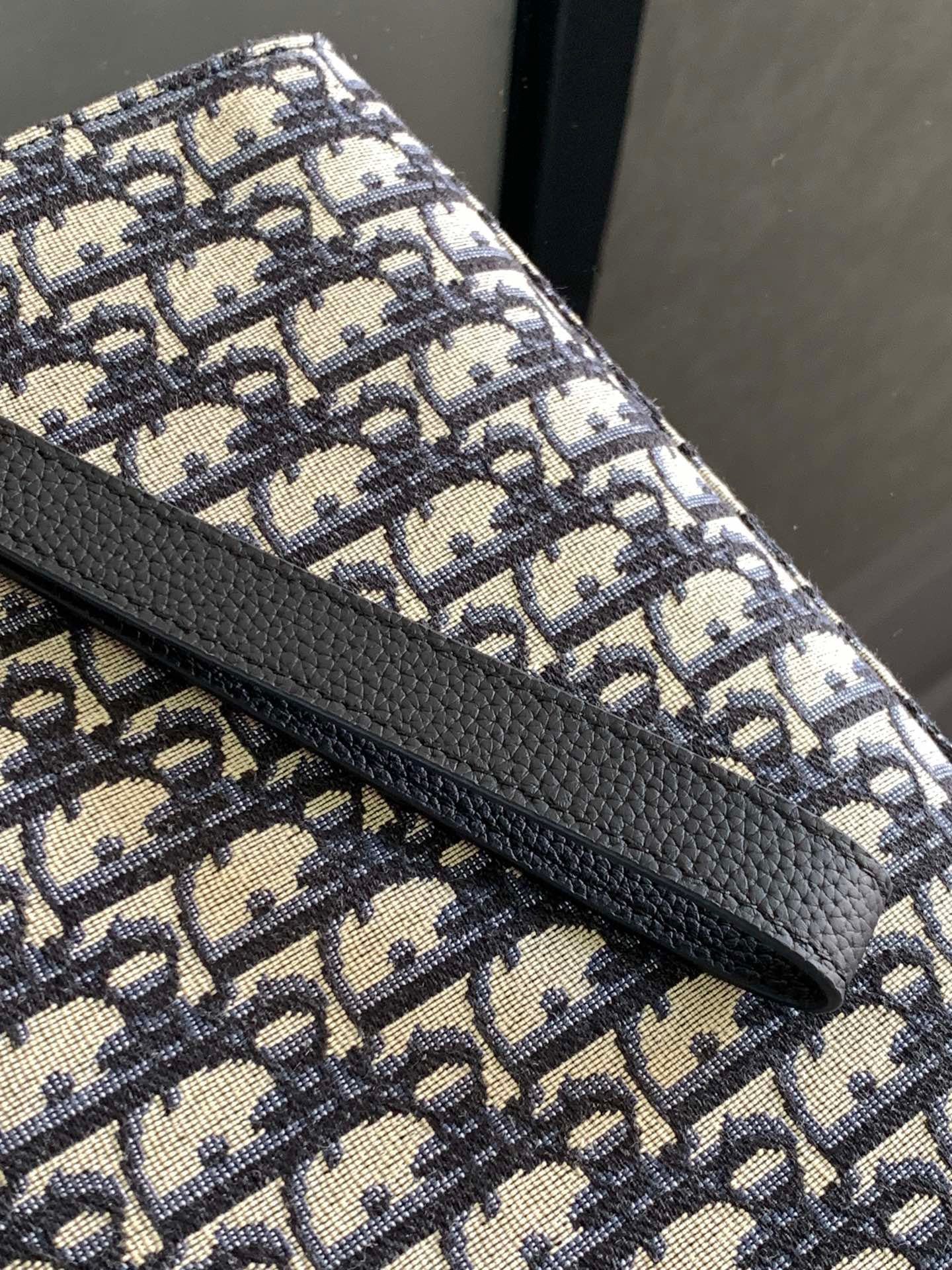 DIOR CLUTCH